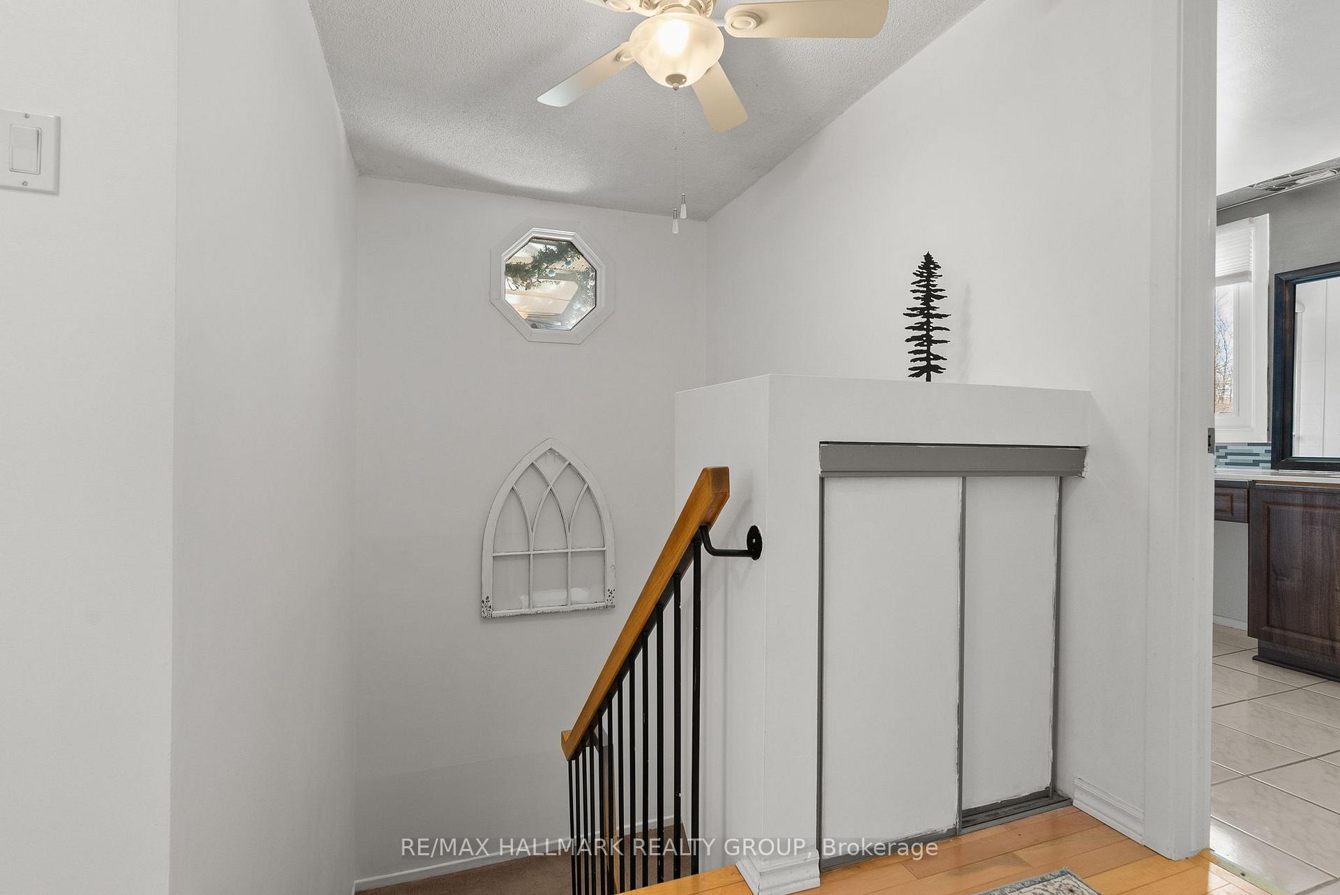 Photo 15 of 48 Sample Road, Ottawa, Hunt Club — HOMEH