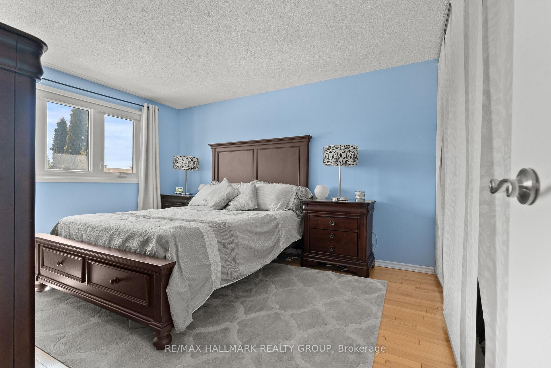 Photo 16 of 48 Sample Road, Ottawa, Hunt Club — HOMEH