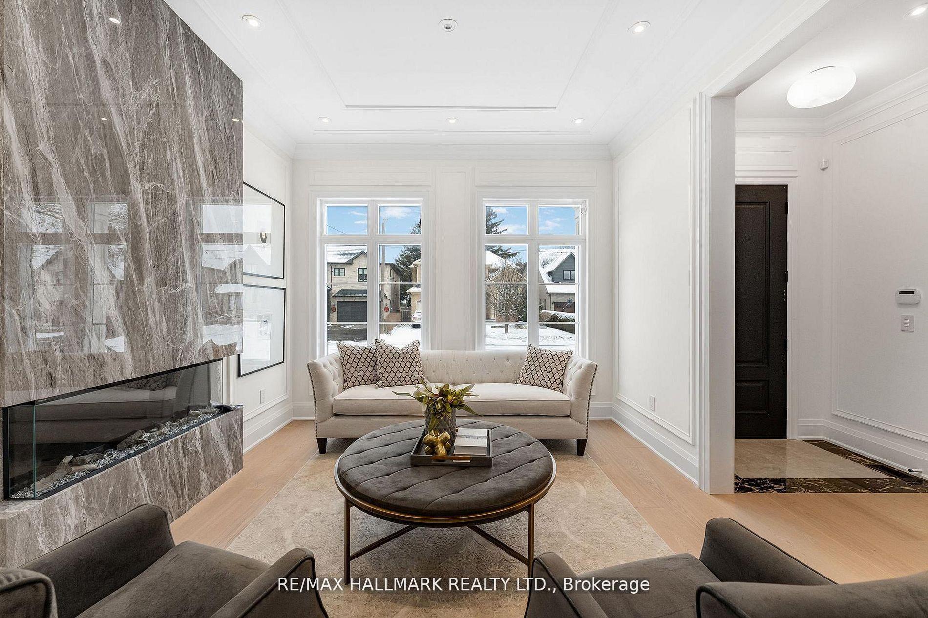 Photo 6 of Unit Main & 2nd Floor, 42 Agar Crescent, Etobicoke, Islington-City Centre West — HOMEH