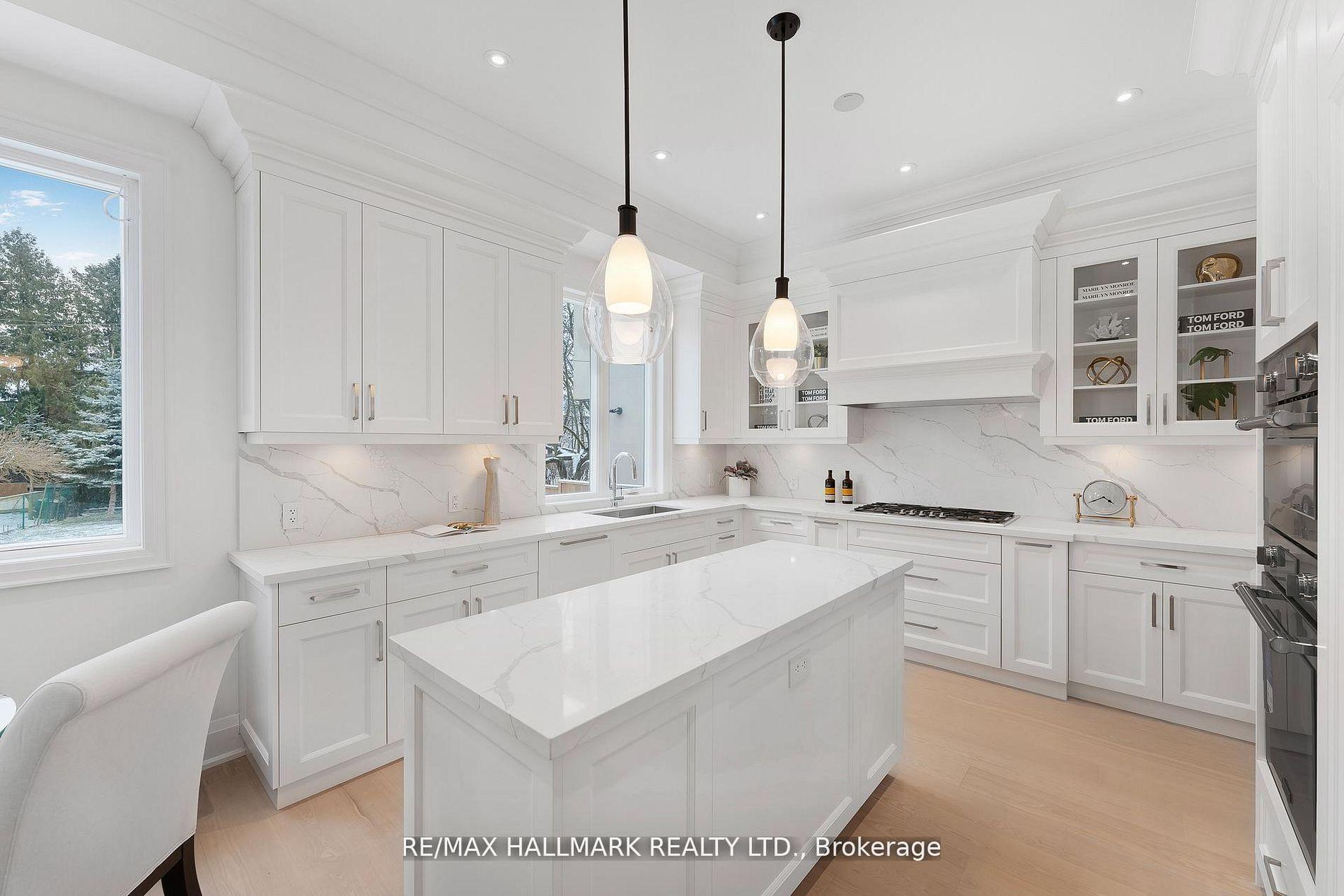 Photo 17 of Unit Main & 2nd Floor, 42 Agar Crescent, Etobicoke, Islington-City Centre West — HOMEH