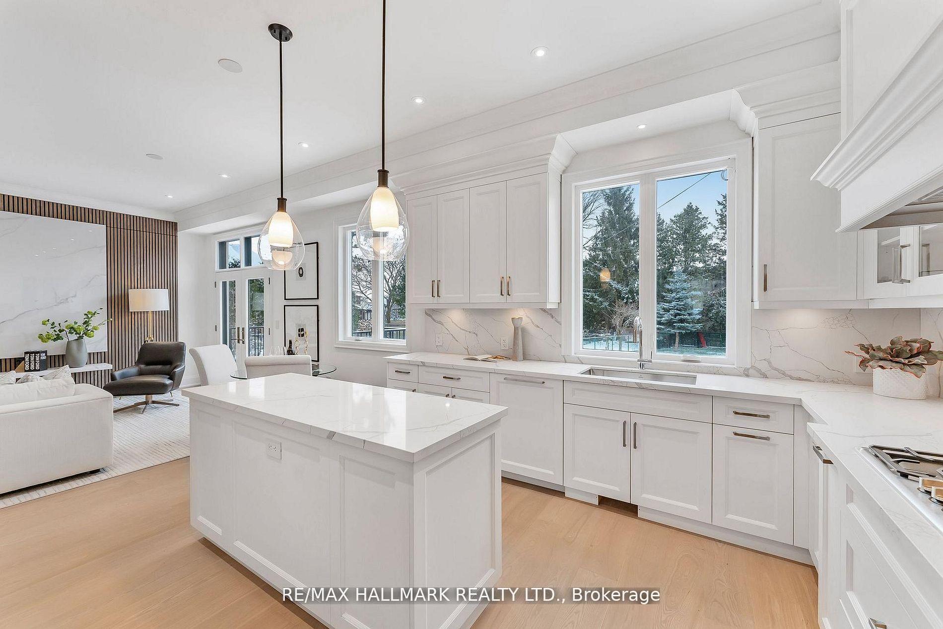 Photo 20 of Unit Main & 2nd Floor, 42 Agar Crescent, Etobicoke, Islington-City Centre West — HOMEH