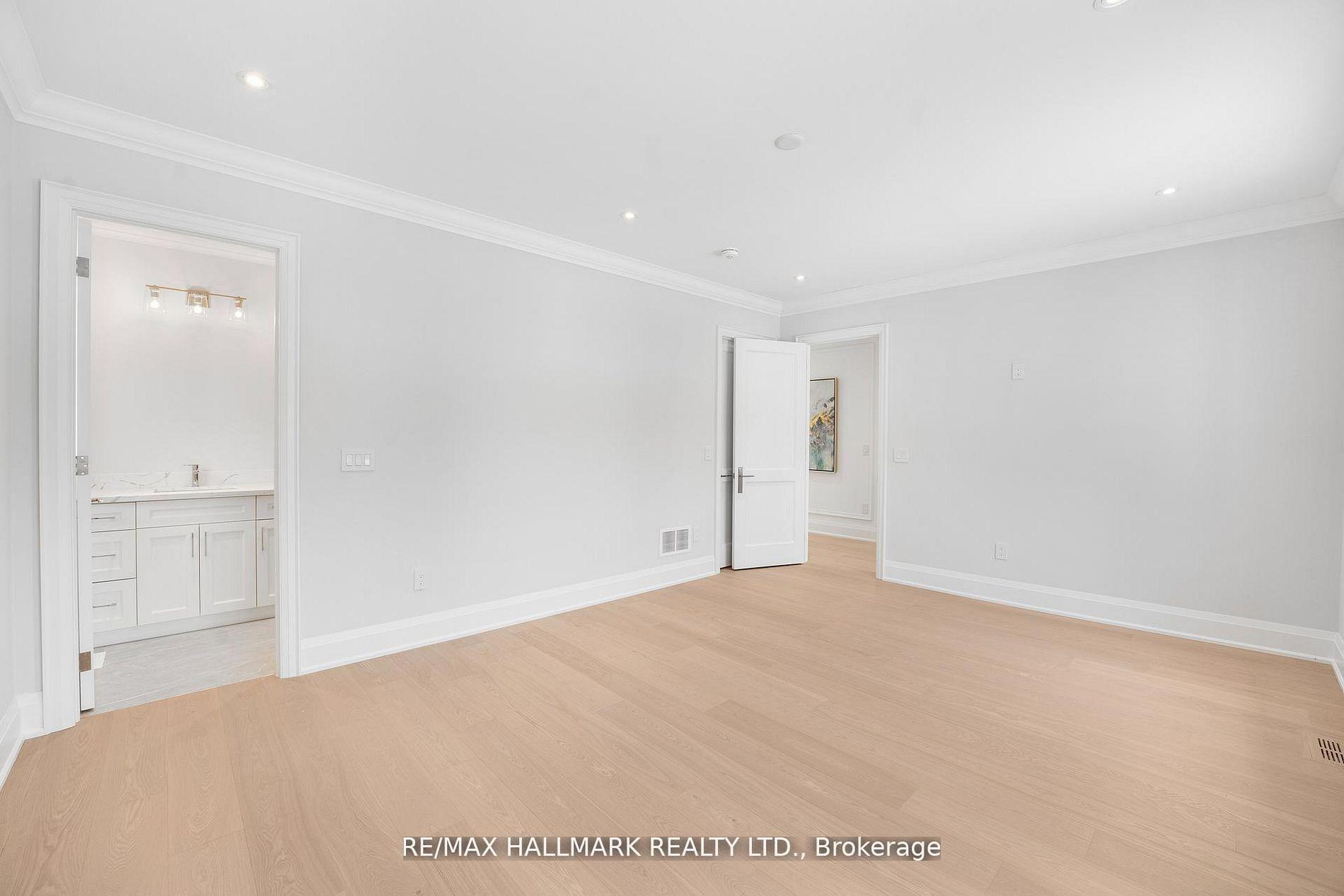 Photo 40 of Unit Main & 2nd Floor, 42 Agar Crescent, Etobicoke, Islington-City Centre West — HOMEH