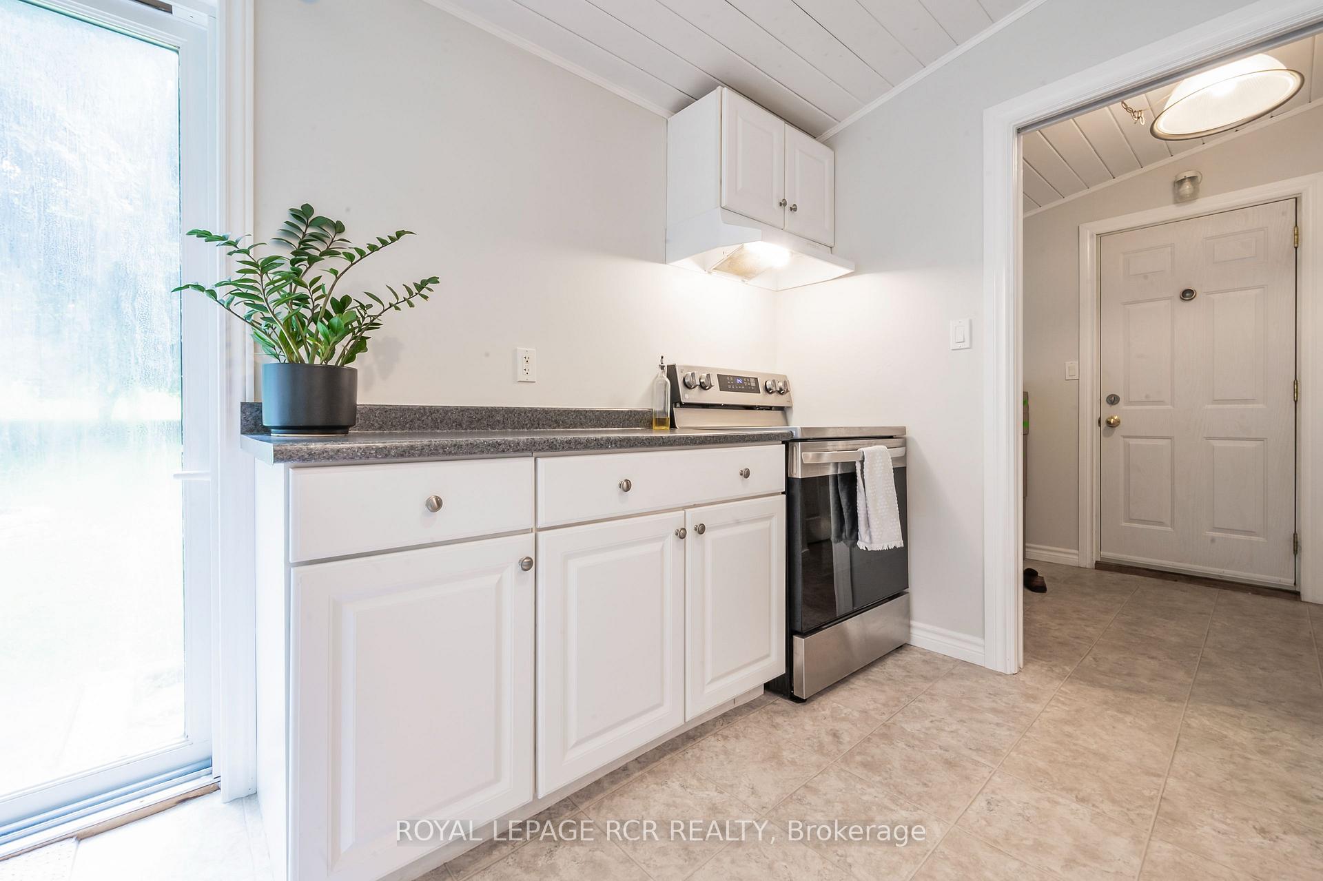 Photo 4 of Unit Lower, 64 Second Street, Orangeville — HOMEH