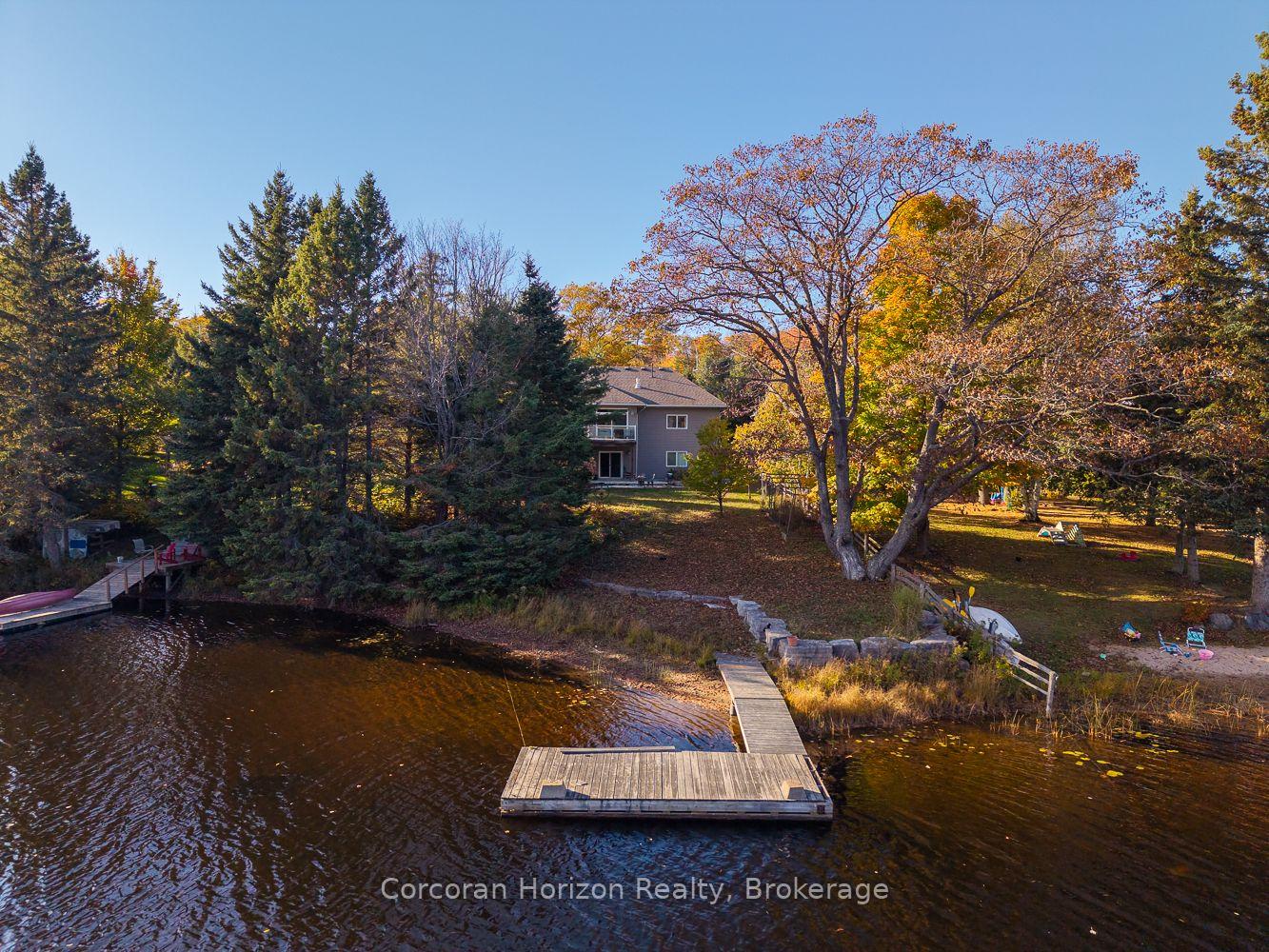 Photo 10 of 131 William Street, Parry Sound — HOMEH