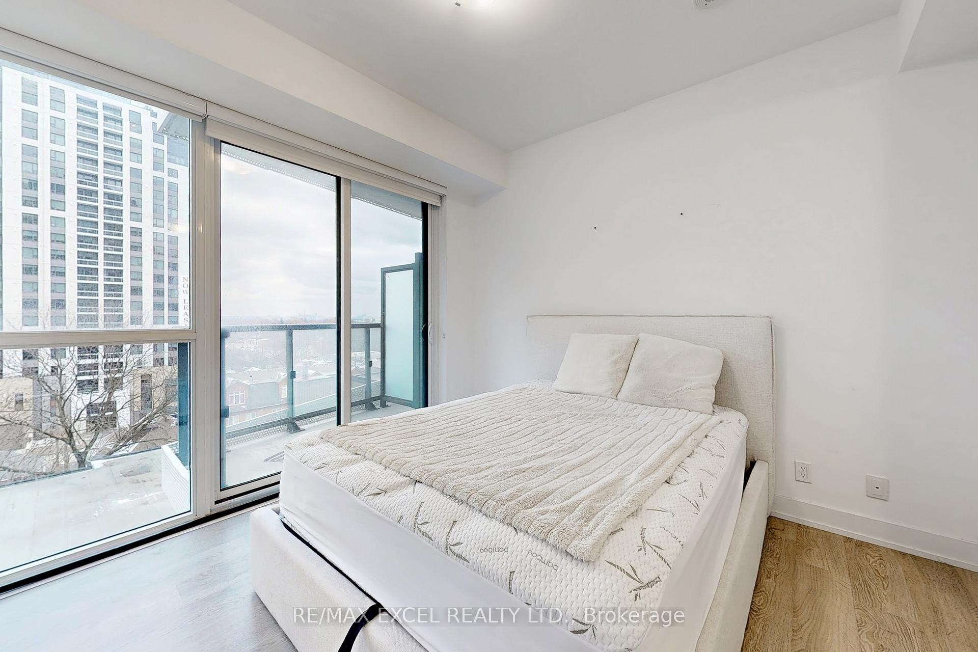 Photo 11 of Unit 609, 11 Lillian Street, Toronto, Mount Pleasant West — HOMEH