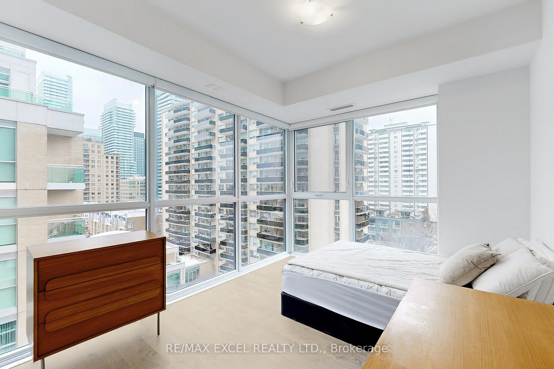 Photo 16 of Unit 609, 11 Lillian Street, Toronto, Mount Pleasant West — HOMEH