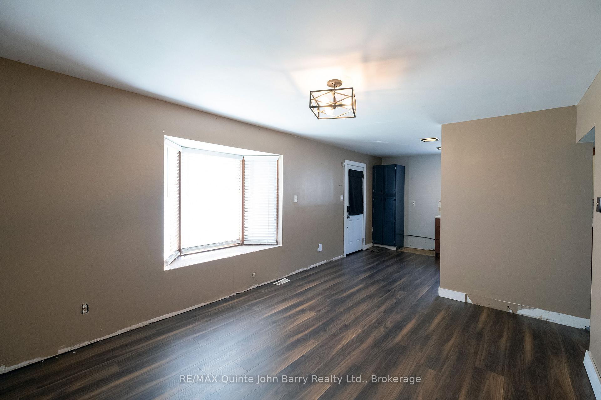 Photo 5 of 14 Harriet Street, Quinte West, Trenton Ward — HOMEH