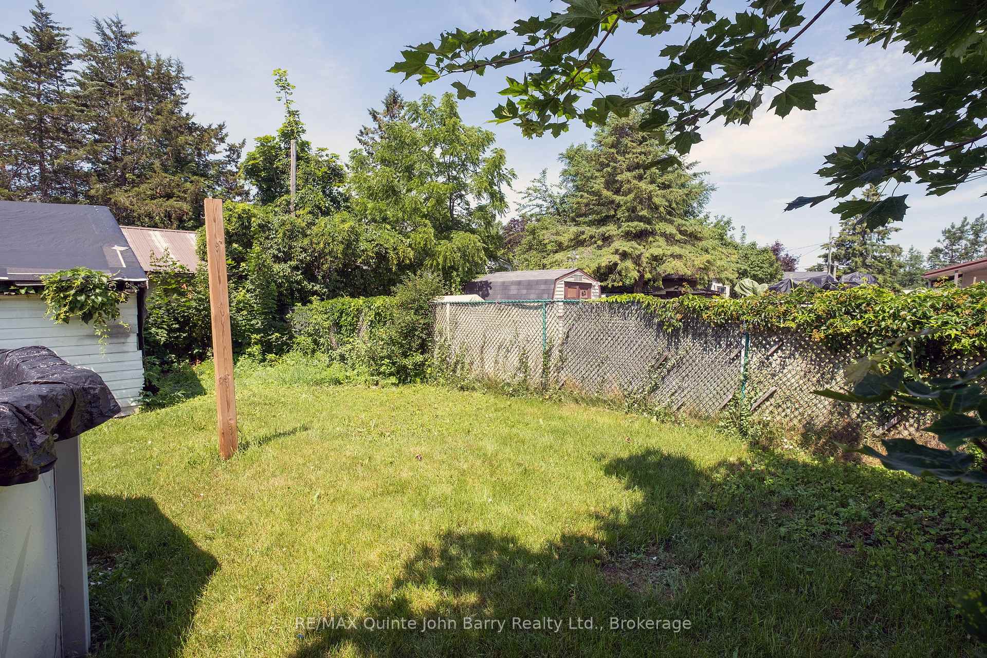Photo 17 of 14 Harriet Street, Quinte West, Trenton Ward — HOMEH