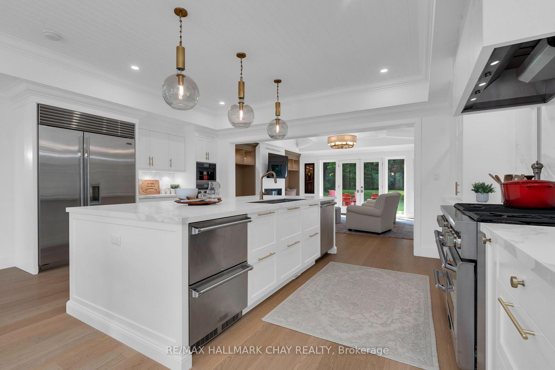 Photo 13 of 1319 Wolf Circle, Algonquin Highlands, Sherborne — HOMEH