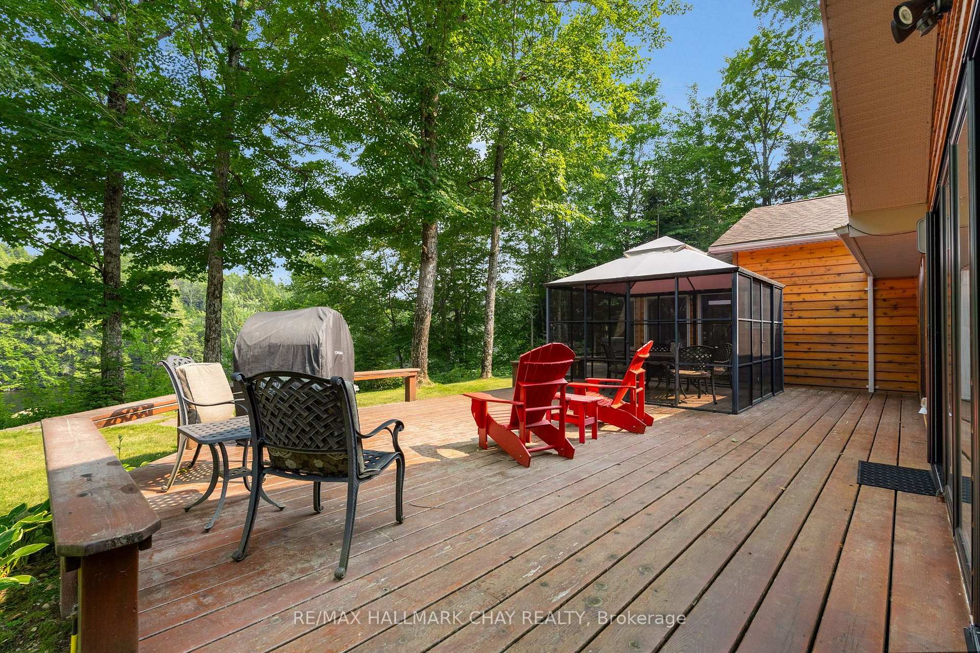 Photo 39 of 1319 Wolf Circle, Algonquin Highlands, Sherborne — HOMEH