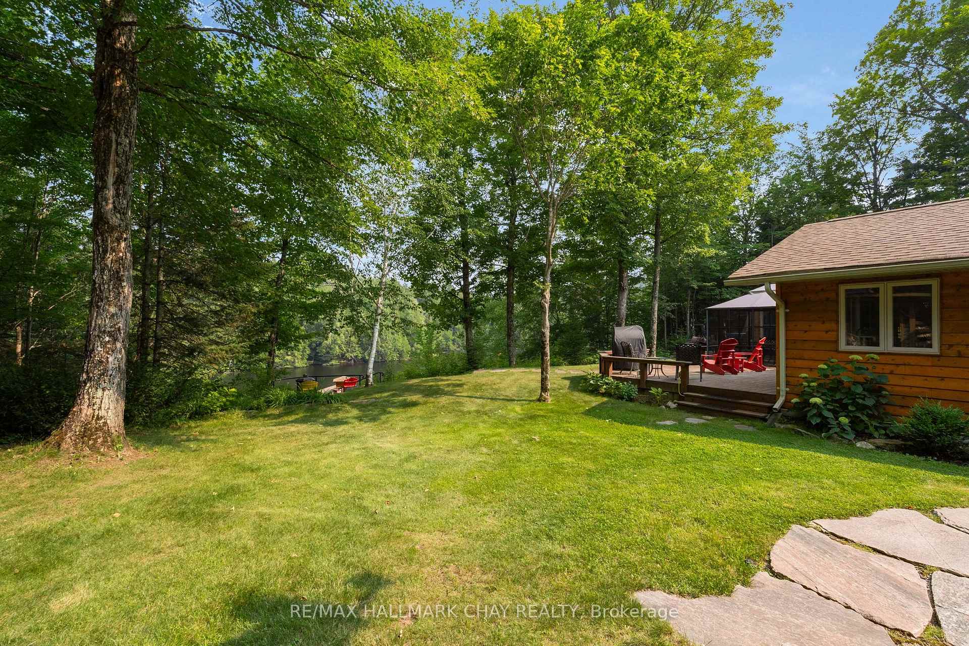 Photo 42 of 1319 Wolf Circle, Algonquin Highlands, Sherborne — HOMEH