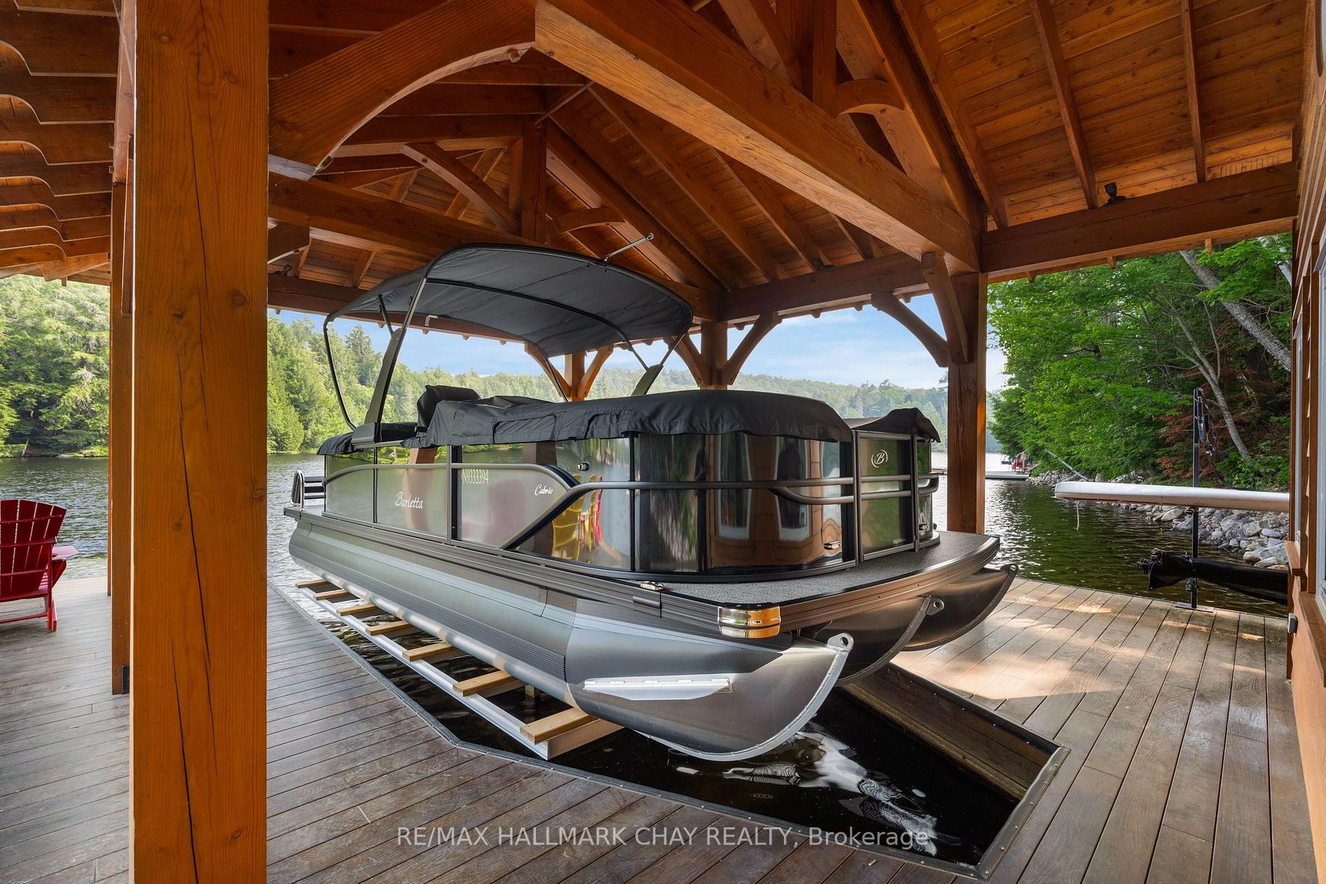 Photo 47 of 1319 Wolf Circle, Algonquin Highlands, Sherborne — HOMEH