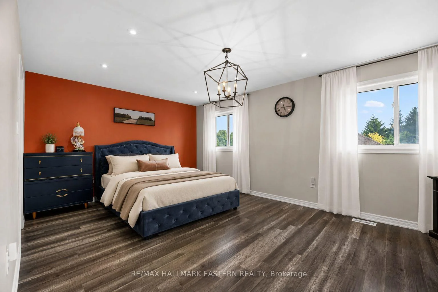 Photo 19 of 53 Concession Street E, Clarington, Bowmanville — HOMEH