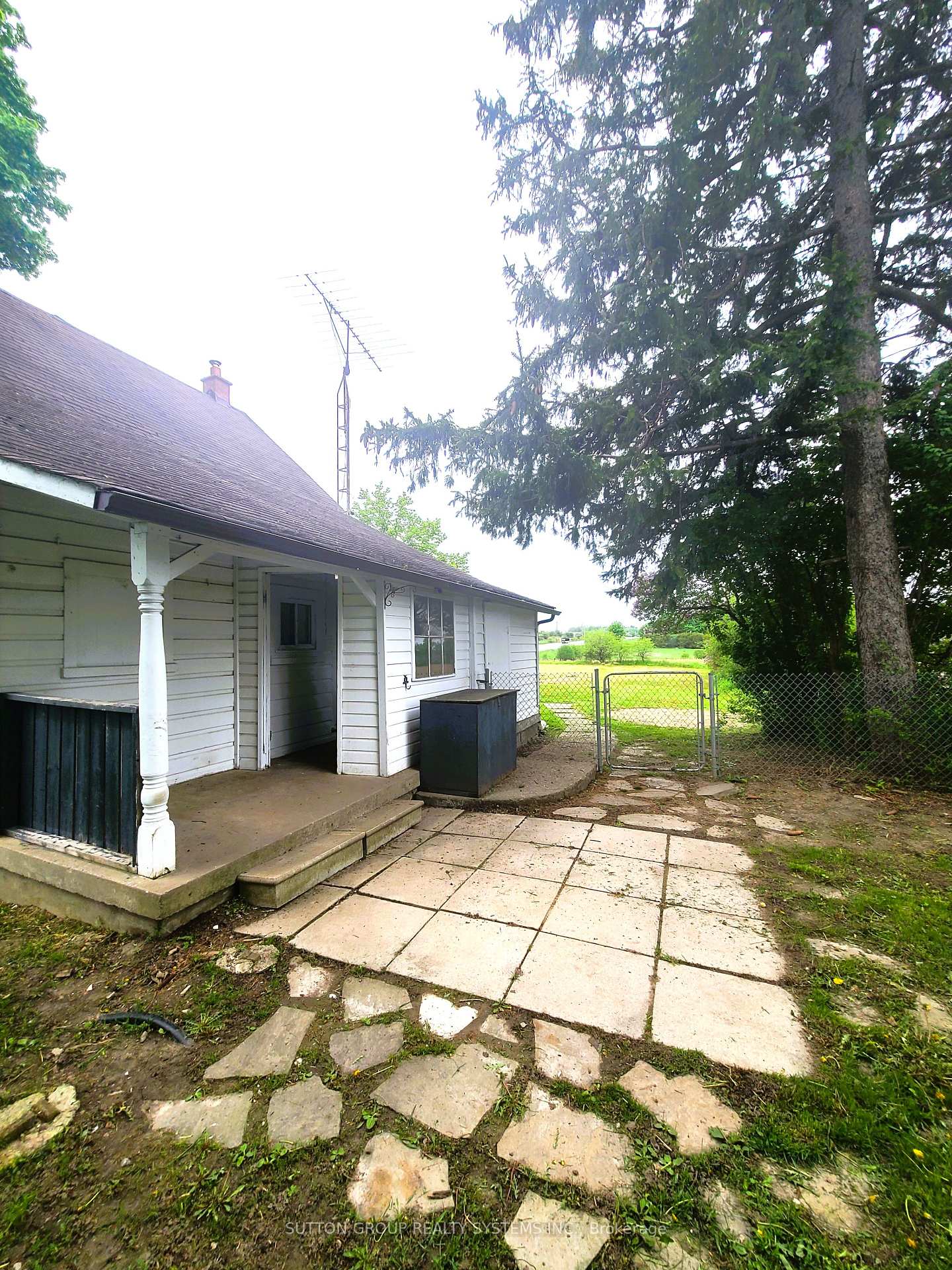 Photo 26 of 798 King Road, King, Rural King — HOMEH