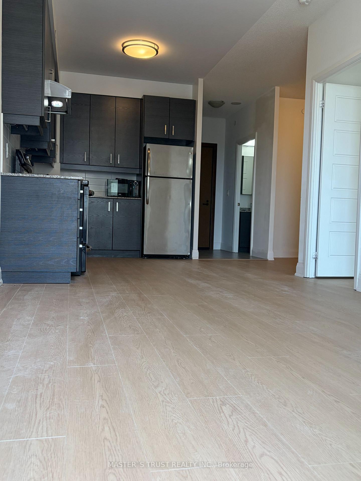 Photo 1 of Unit 621, 8228 Birchmount Road, Markham, Unionville — HOMEH
