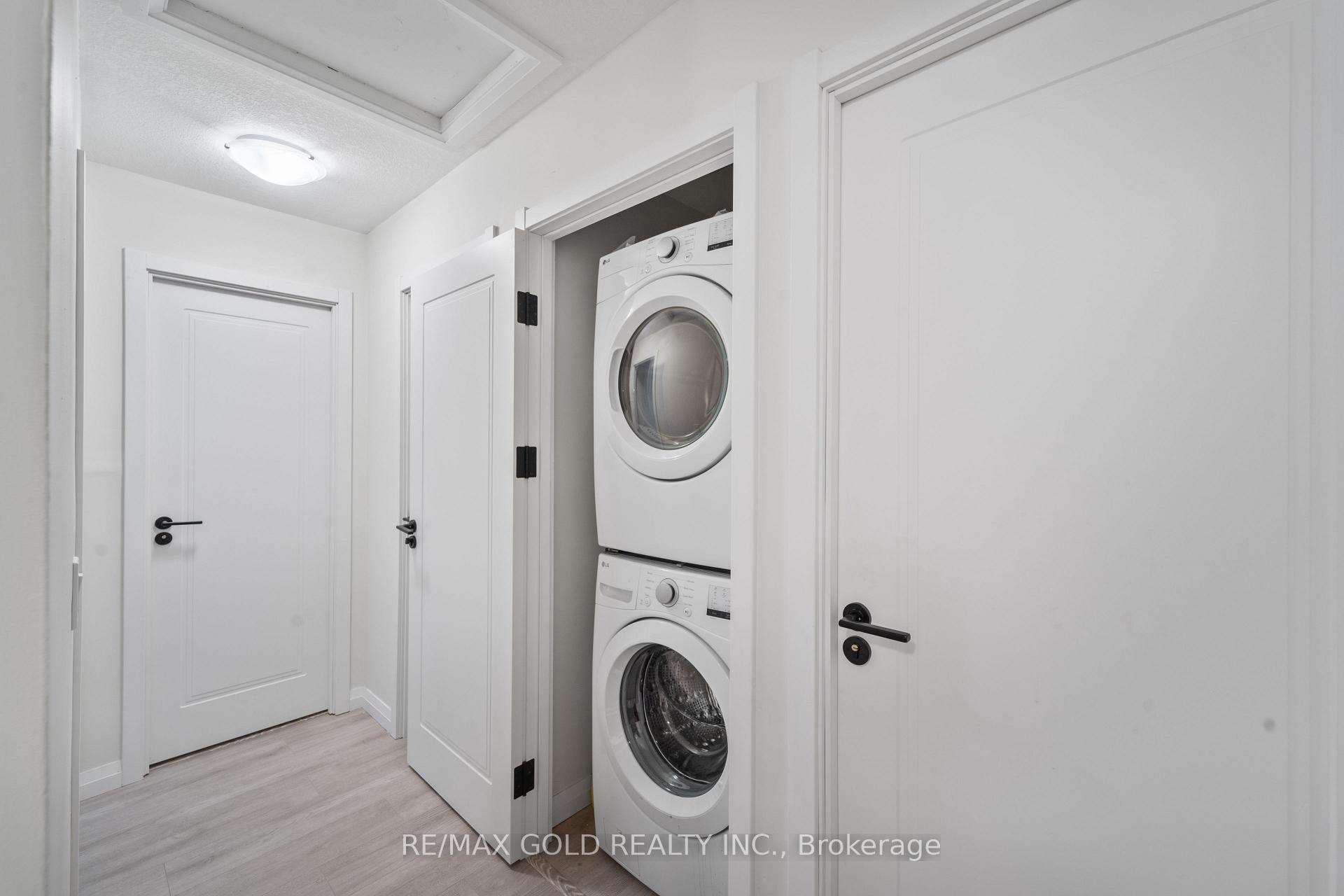 Photo 24 of Unit C33, 370 Fisher Mills Road, Cambridge, Silver Heights — HOMEH