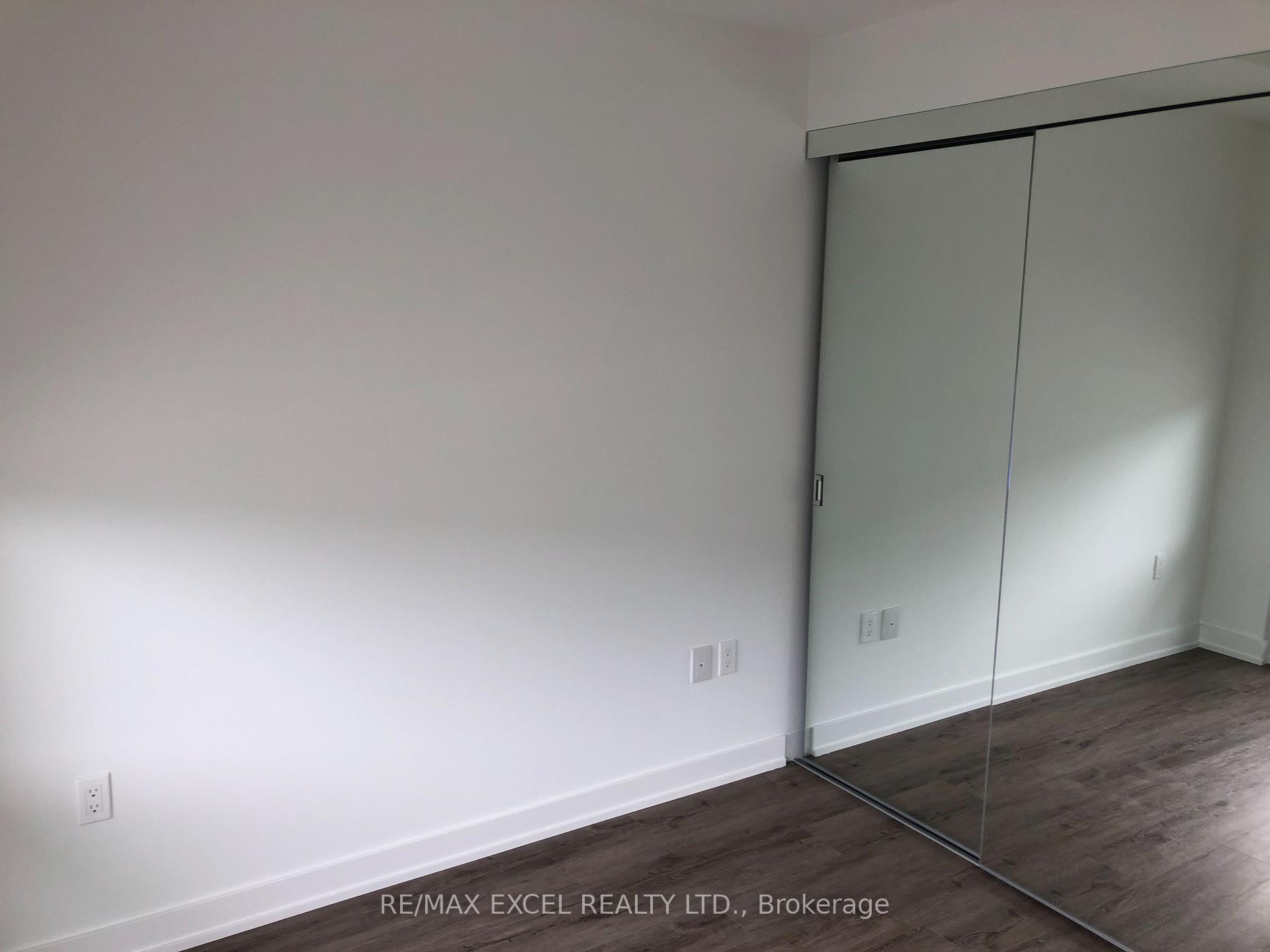 Photo 8 of Unit 1303, 15 Queens Quay E, Toronto, Waterfront Communities — HOMEH