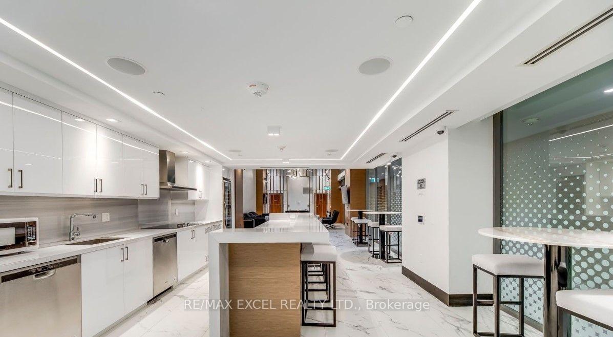 Photo 15 of Unit 1303, 15 Queens Quay E, Toronto, Waterfront Communities — HOMEH