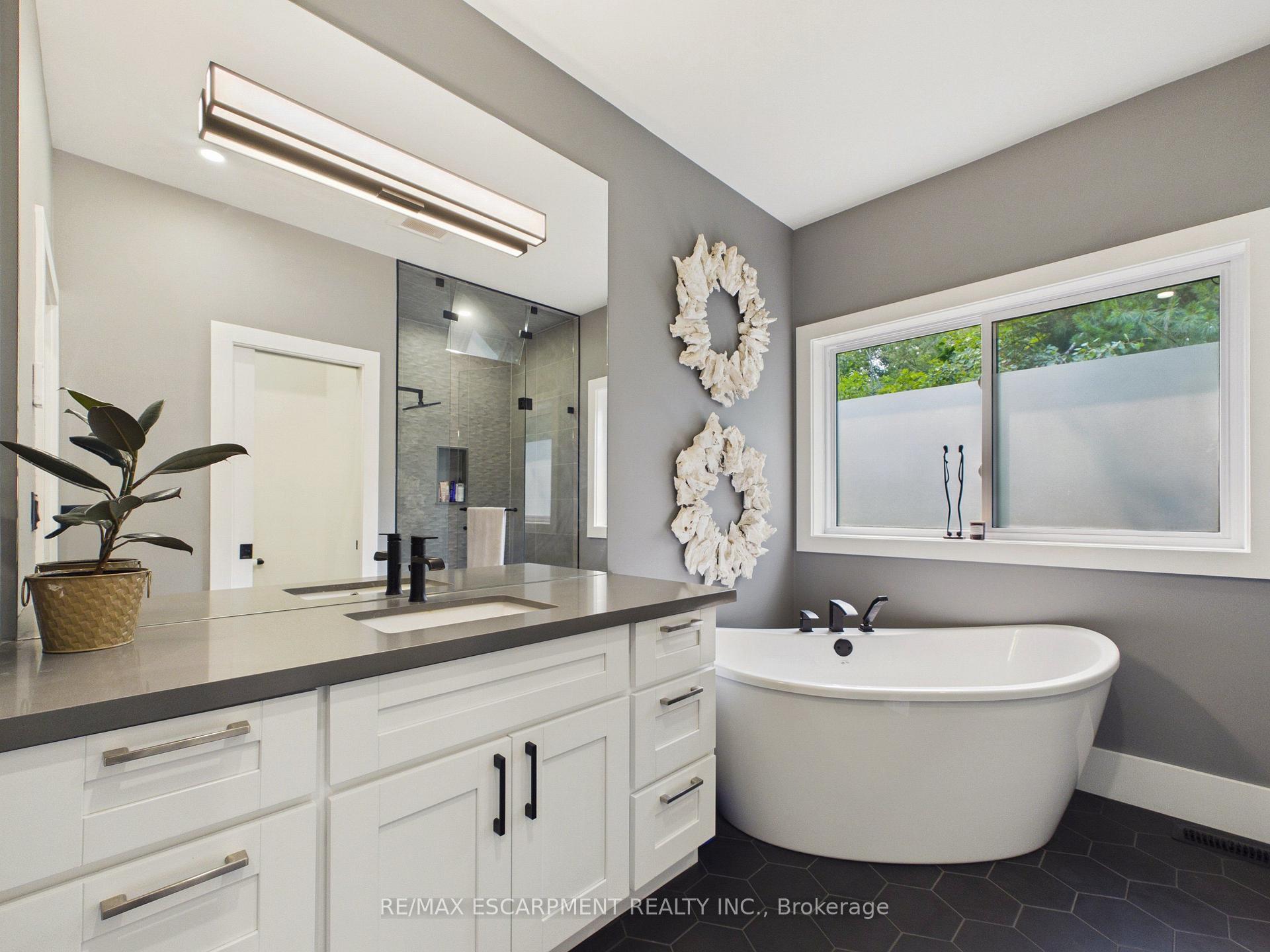 Photo 20 of 1039 Xavier Street, Gravenhurst, Morrison — HOMEH