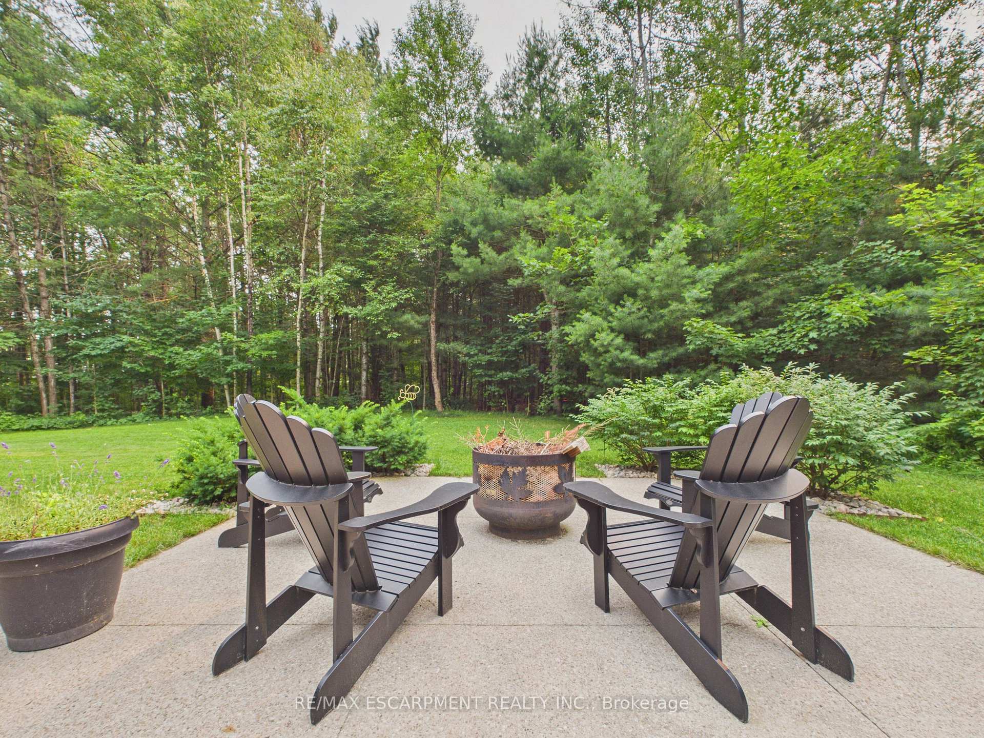 Photo 31 of 1039 Xavier Street, Gravenhurst, Morrison — HOMEH