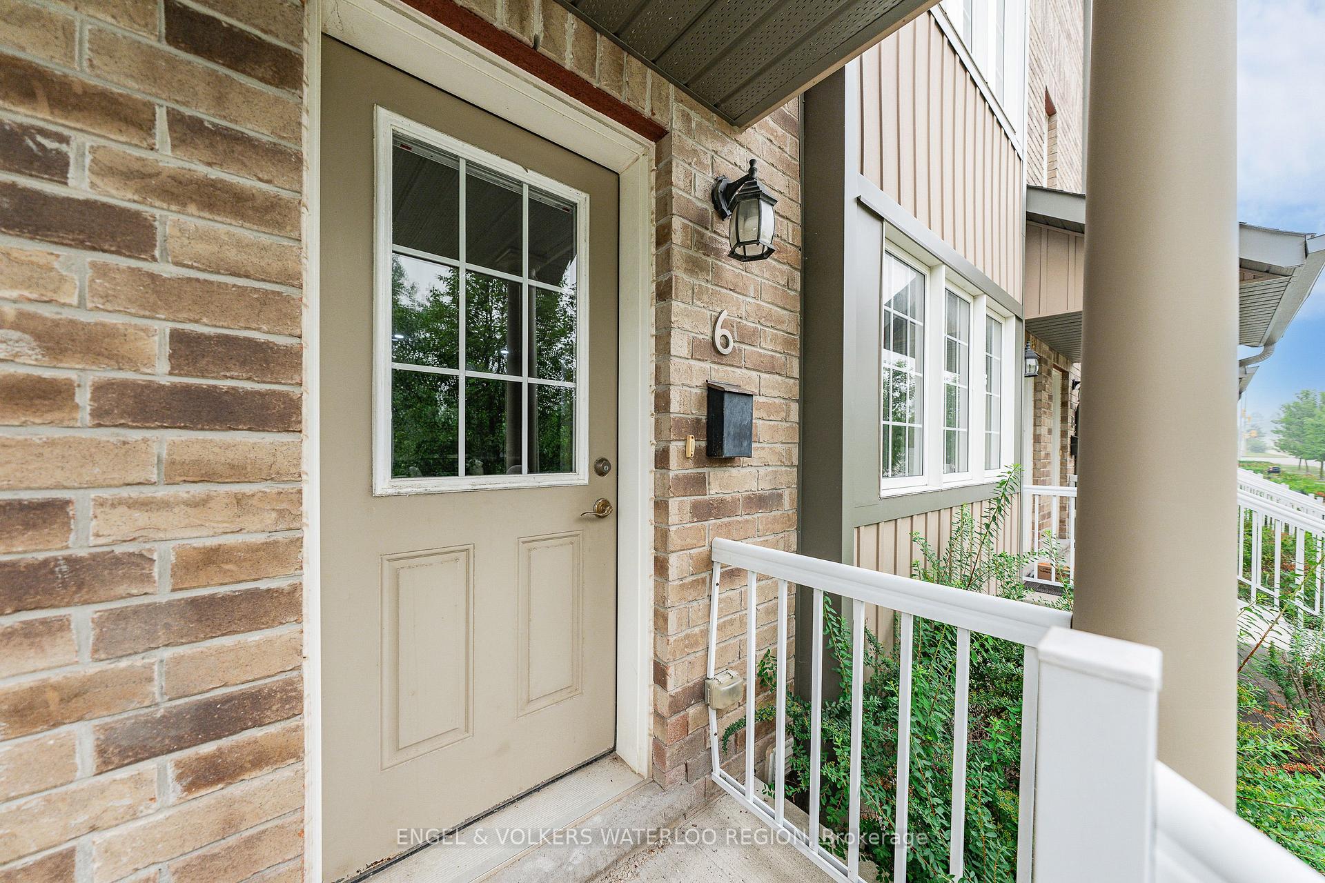 Photo 5 of Unit 6, 275 Old Huron Road, Kitchener, Brigadoon — HOMEH
