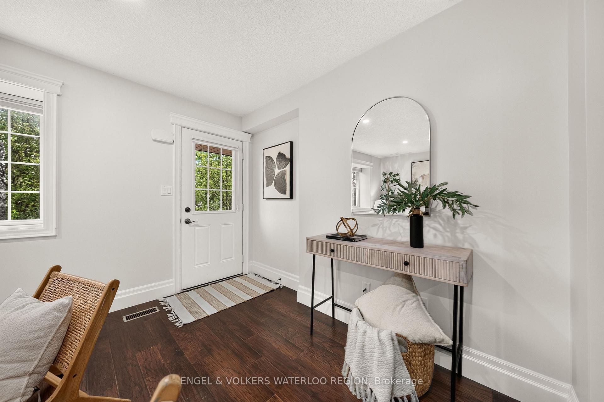 Photo 6 of Unit 6, 275 Old Huron Road, Kitchener, Brigadoon — HOMEH
