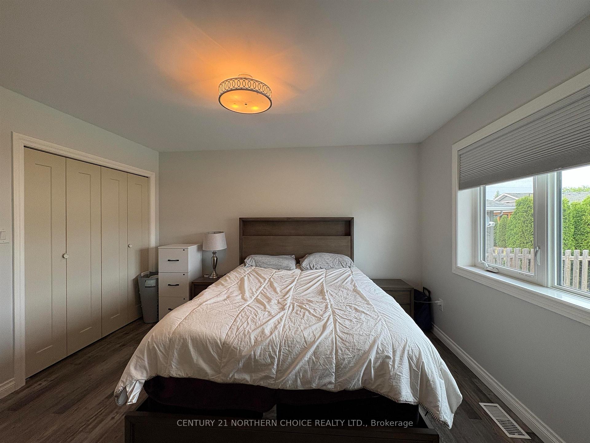 Photo 23 of 832 Williams Avenue, Fort Frances — HOMEH