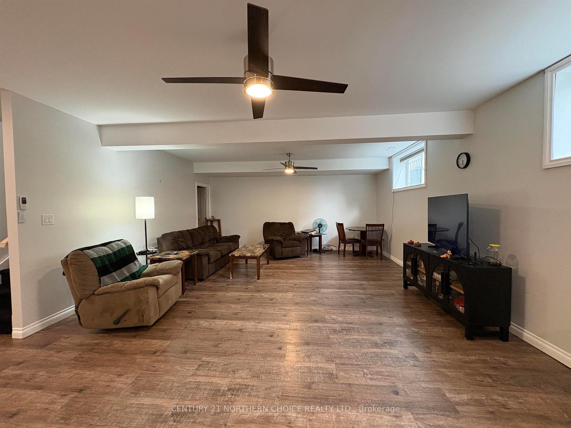 Photo 32 of 832 Williams Avenue, Fort Frances — HOMEH