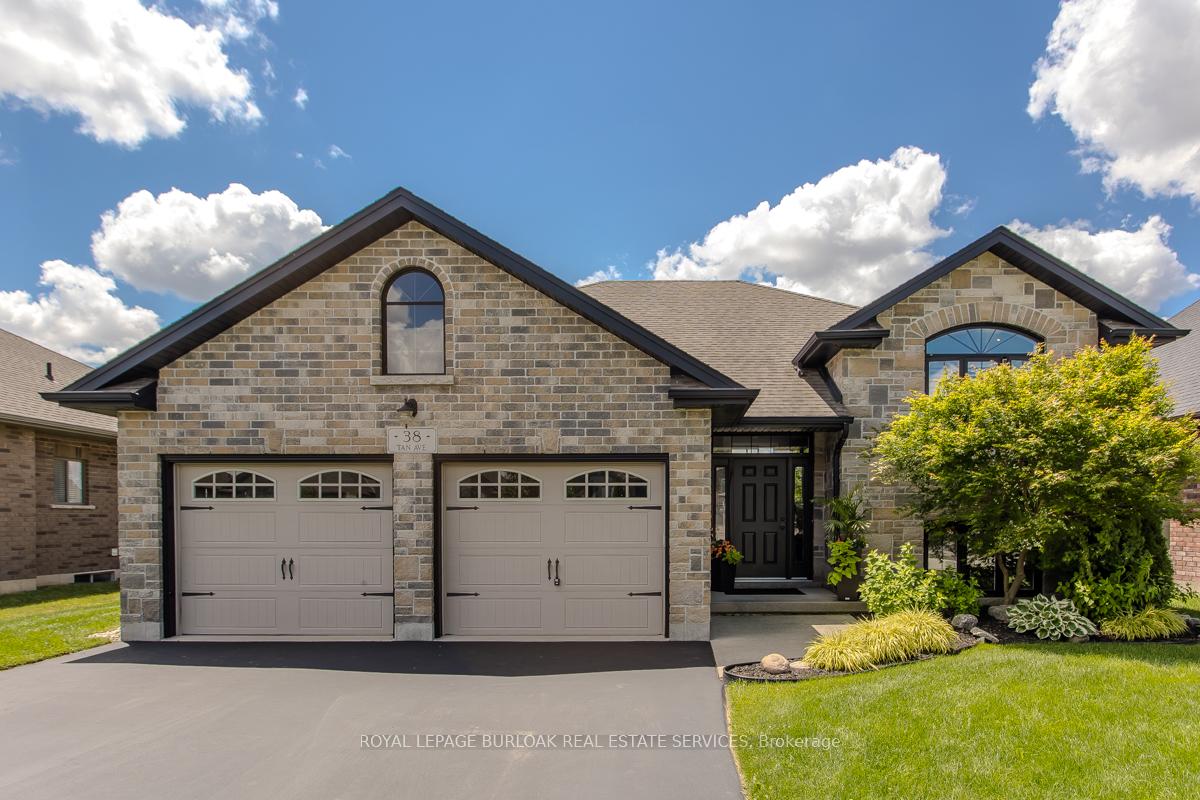 Photo 1 of 38 Tan Avenue, Norfolk, Waterford — HOMEH
