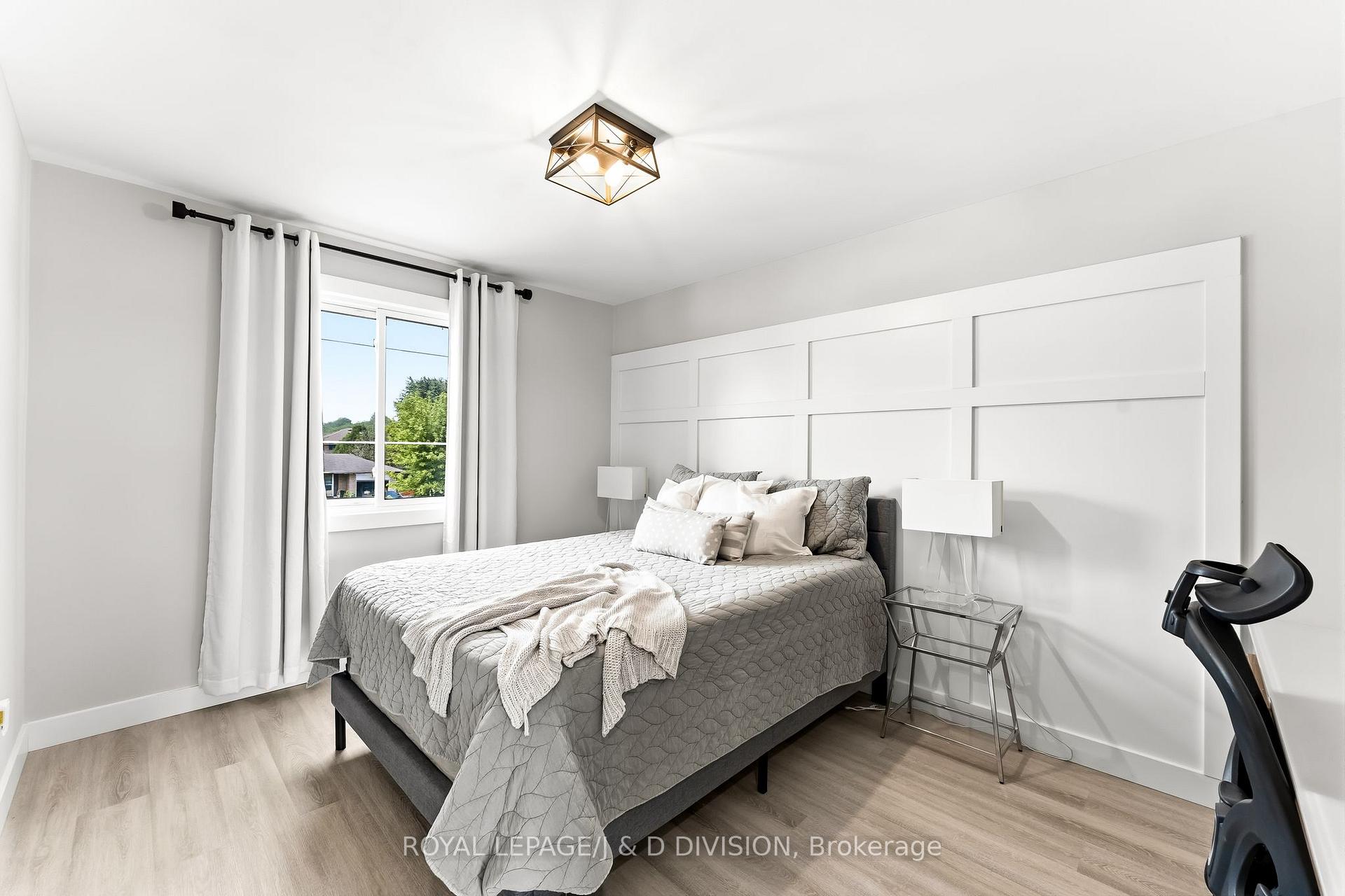 Photo 23 of 1893 Spruce Hill Road, Pickering, Dunbarton — HOMEH