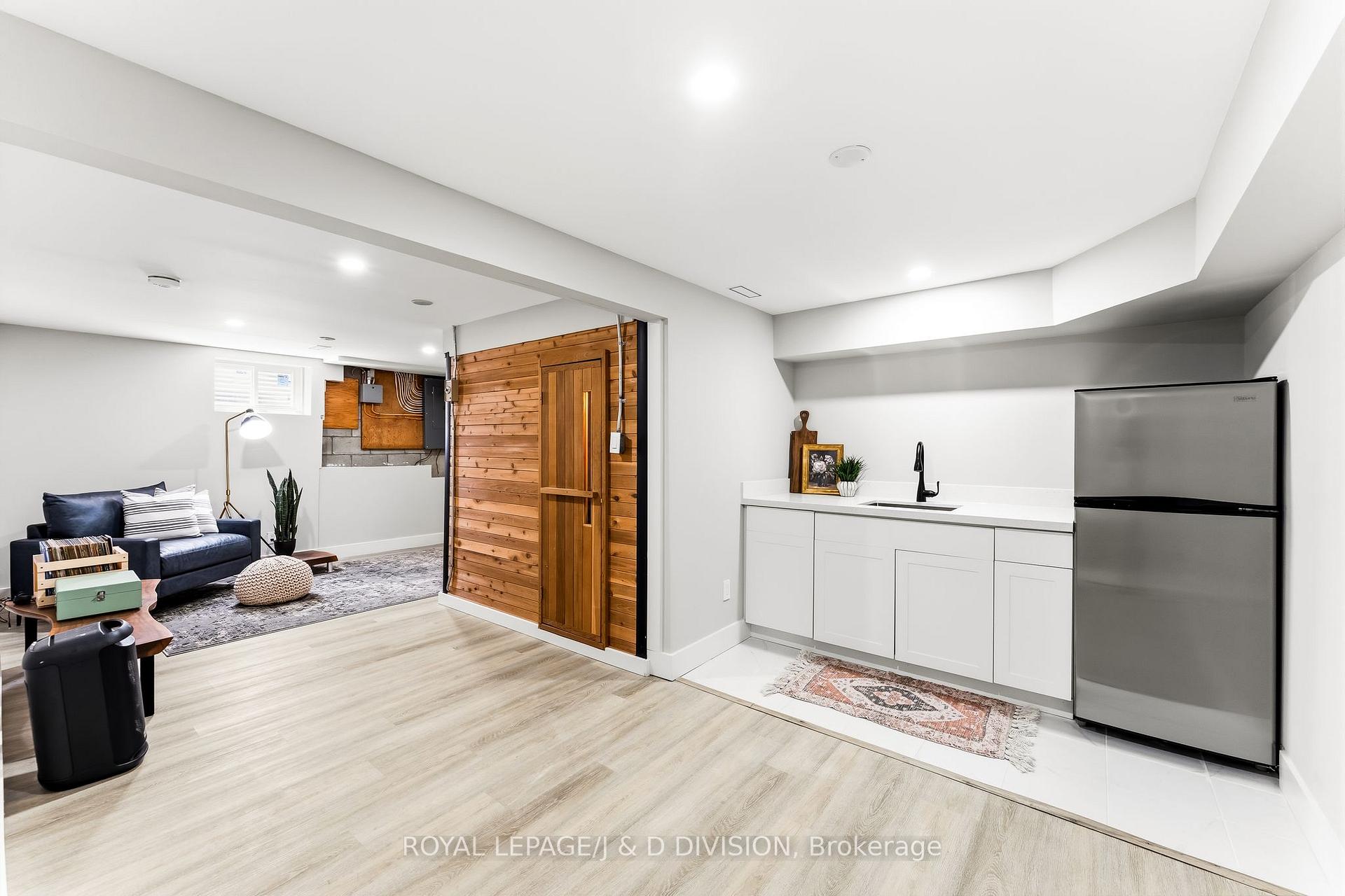 Photo 31 of 1893 Spruce Hill Road, Pickering, Dunbarton — HOMEH