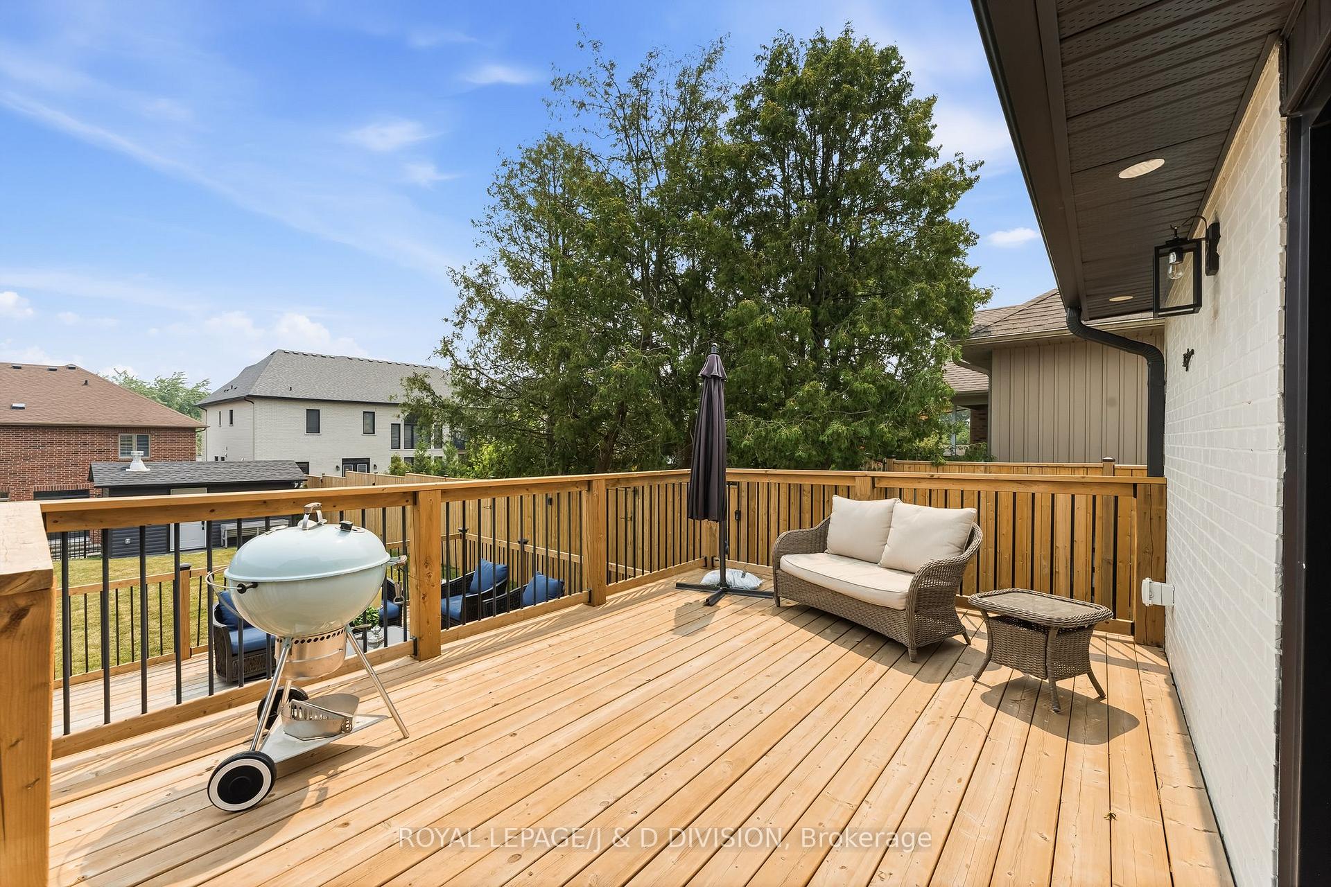 Photo 37 of 1893 Spruce Hill Road, Pickering, Dunbarton — HOMEH