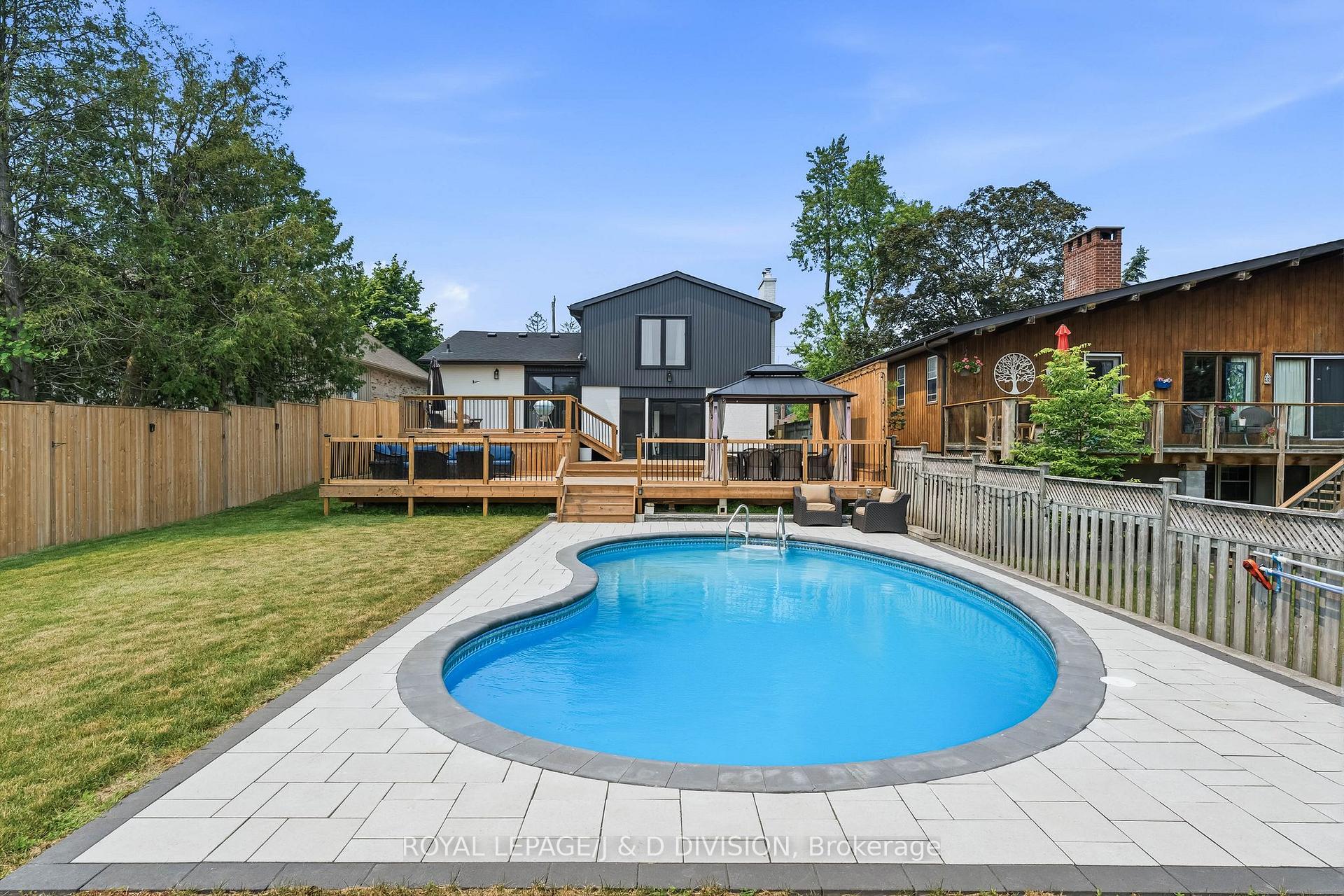 Photo 48 of 1893 Spruce Hill Road, Pickering, Dunbarton — HOMEH