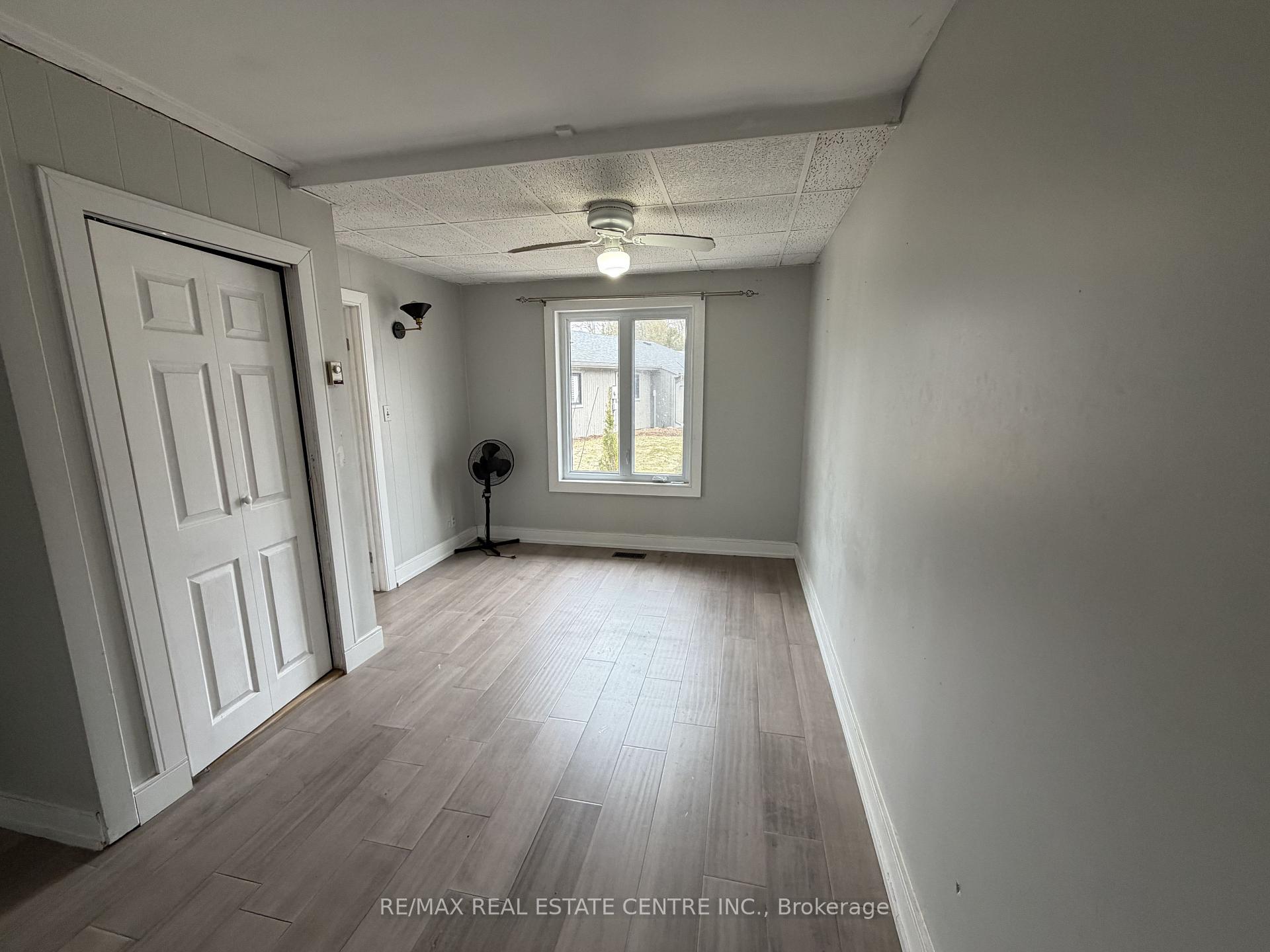 Photo 25 of 35 Lakeside Avenue, Meaford — HOMEH