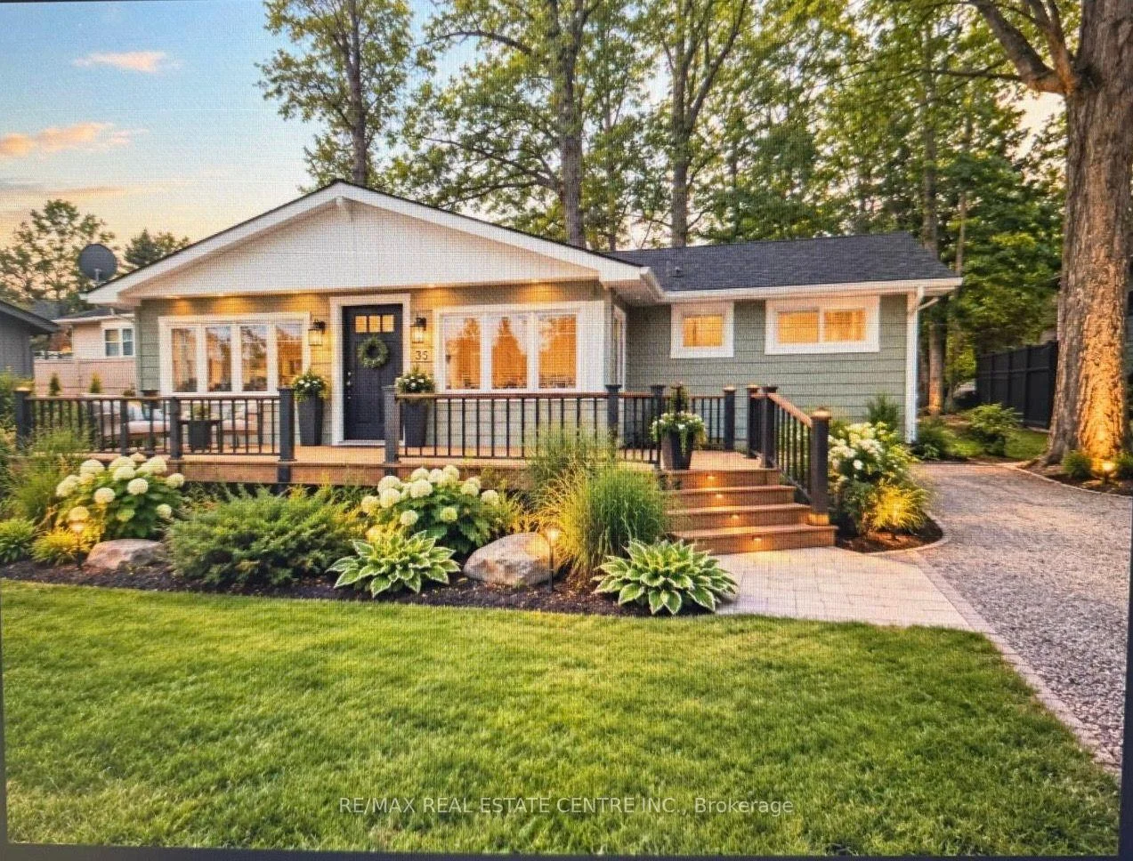 Photo of 35 Lakeside Avenue
