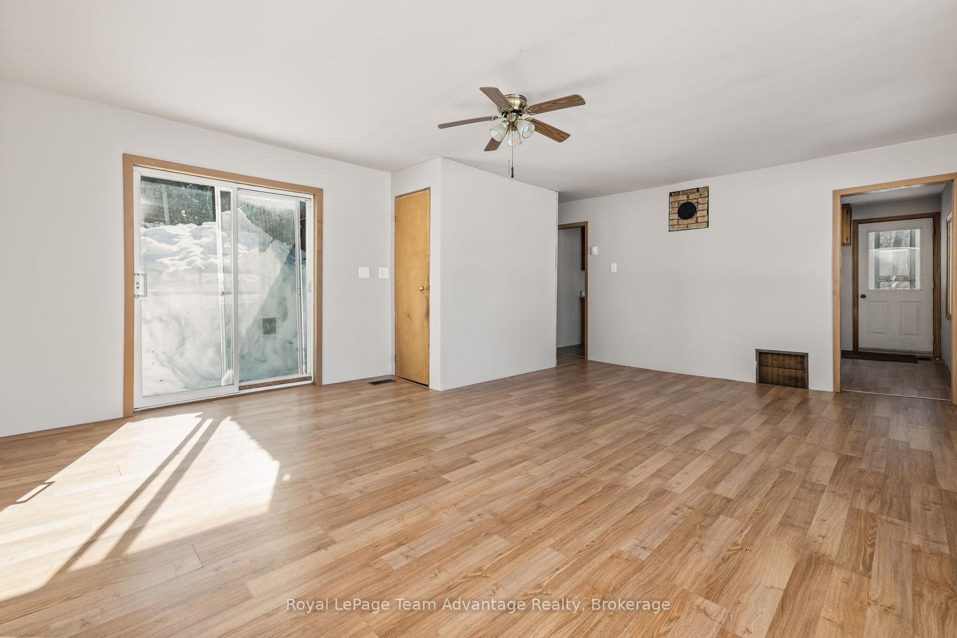 Photo 15 of 9 632 Highway, Seguin — HOMEH