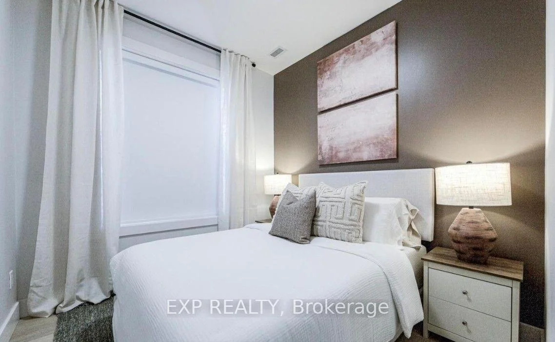 Photo 8 of Unit 304, 145 Clapperton Street, Barrie, Wellington — HOMEH