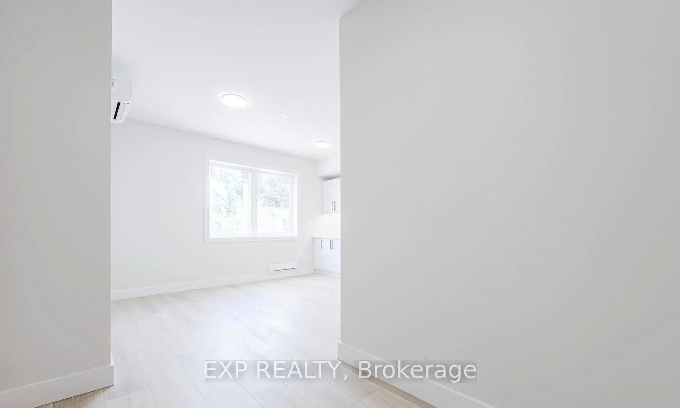 Photo 10 of Unit 304, 145 Clapperton Street, Barrie, Wellington — HOMEH