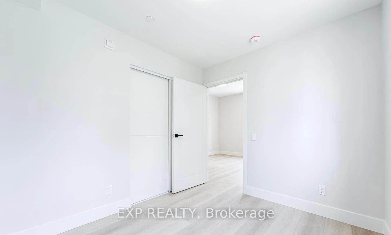 Photo 13 of Unit 304, 145 Clapperton Street, Barrie, Wellington — HOMEH