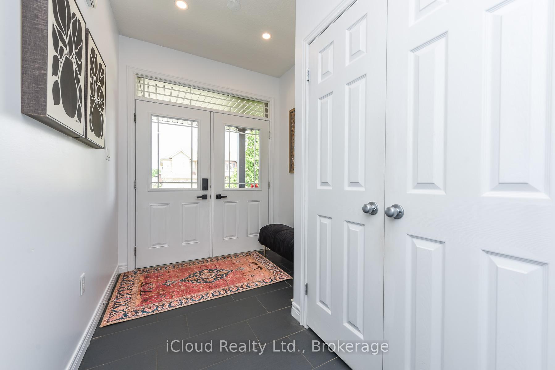 Photo 6 of 132 Drone Crescent, Guelph, Willow West/Sugarbush/West Acres — HOMEH