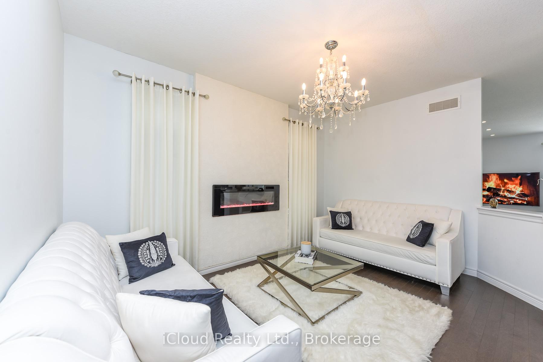 Photo 10 of 132 Drone Crescent, Guelph, Willow West/Sugarbush/West Acres — HOMEH