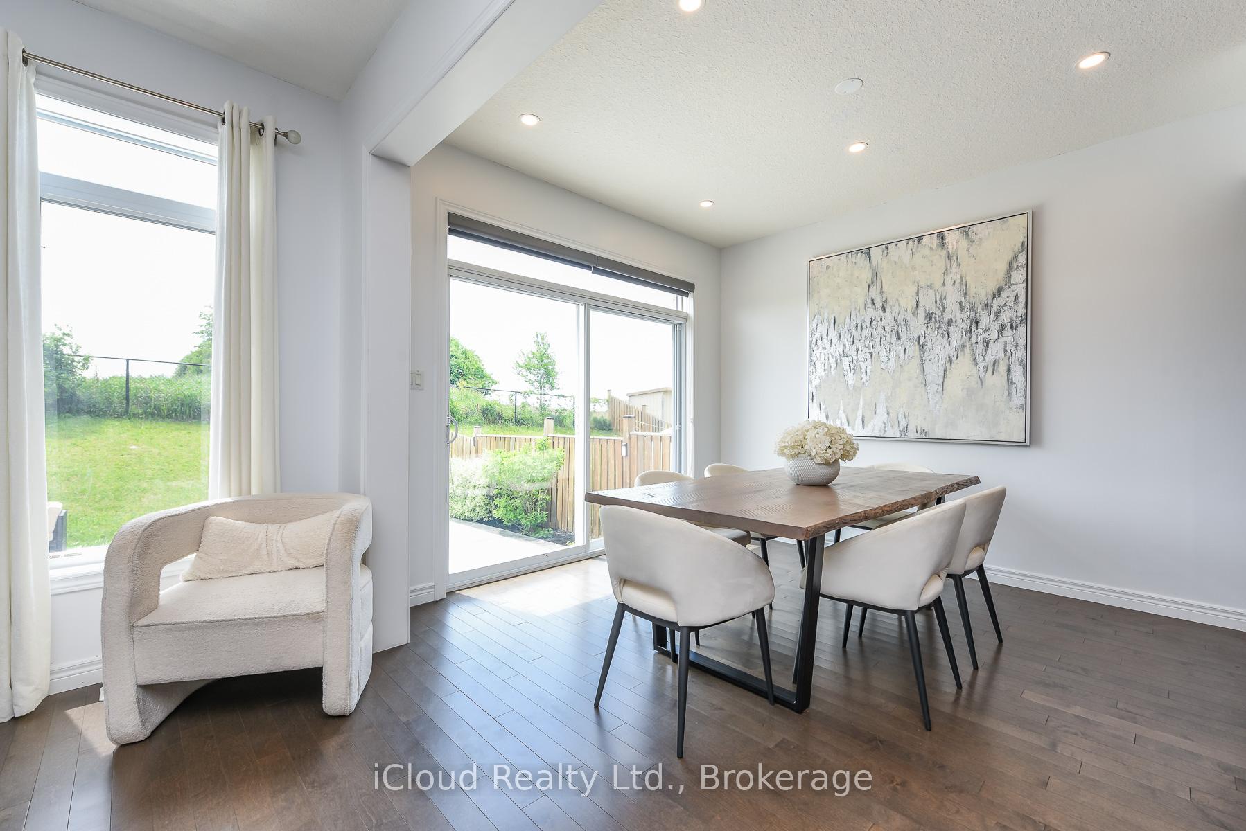 Photo 16 of 132 Drone Crescent, Guelph, Willow West/Sugarbush/West Acres — HOMEH