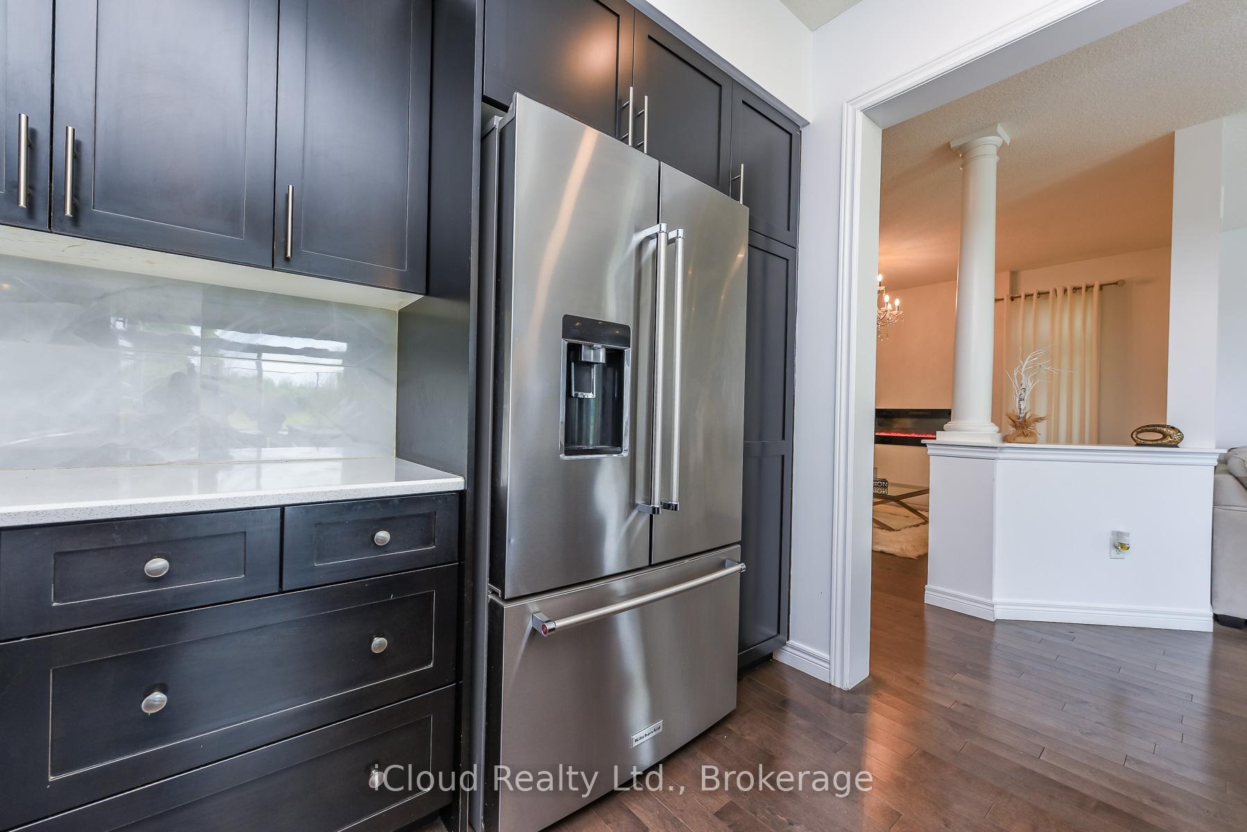 Photo 21 of 132 Drone Crescent, Guelph, Willow West/Sugarbush/West Acres — HOMEH