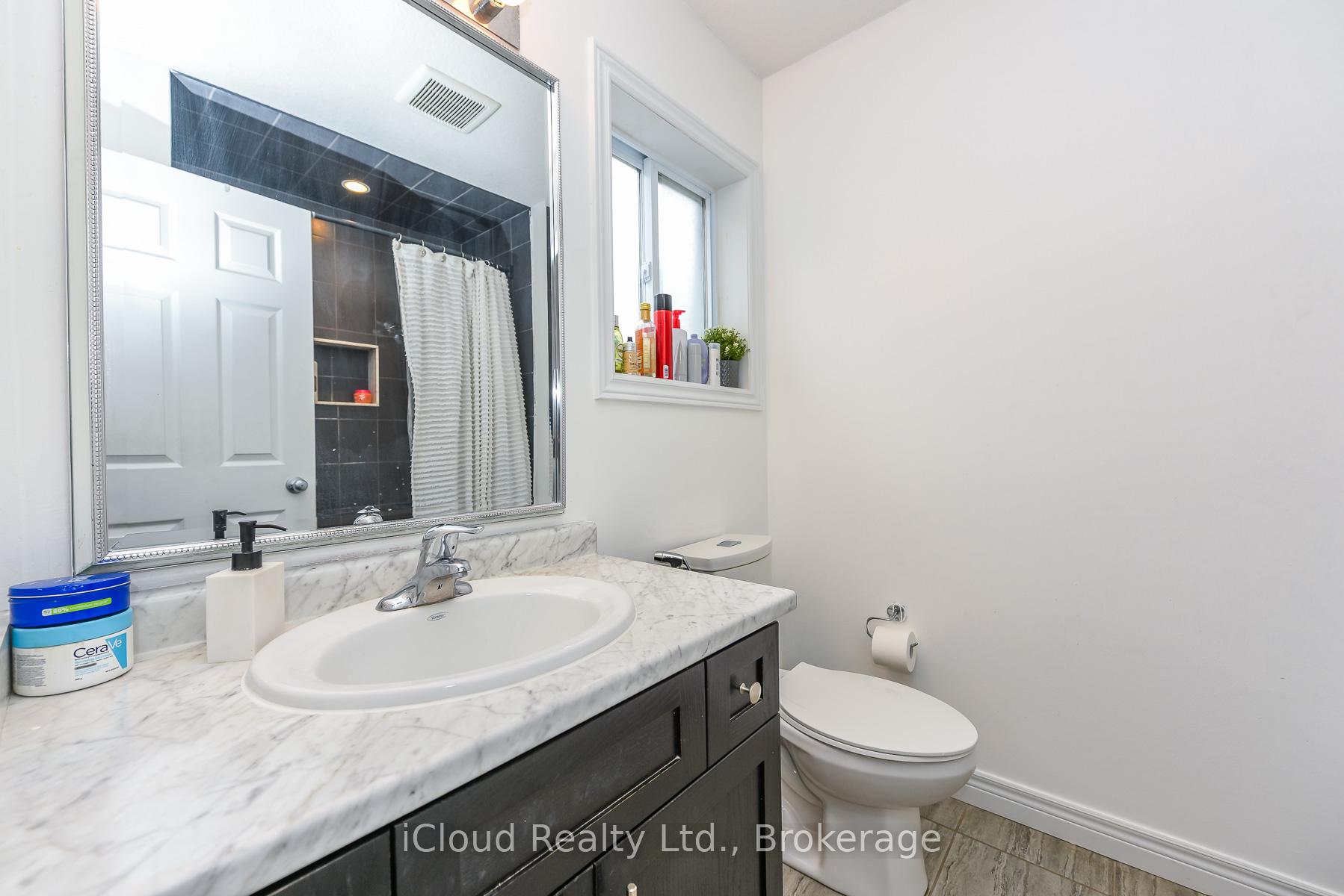 Photo 27 of 132 Drone Crescent, Guelph, Willow West/Sugarbush/West Acres — HOMEH