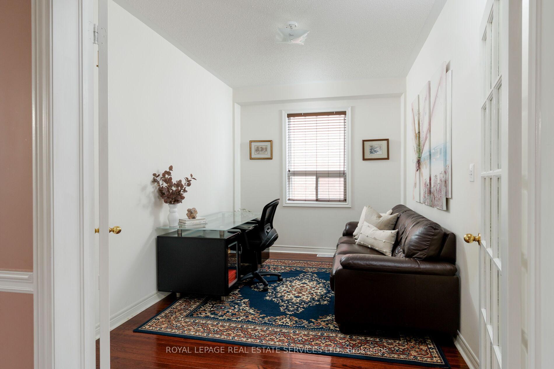 Photo 9 of 2252 Foxfield Road, Oakville, Westmount — HOMEH