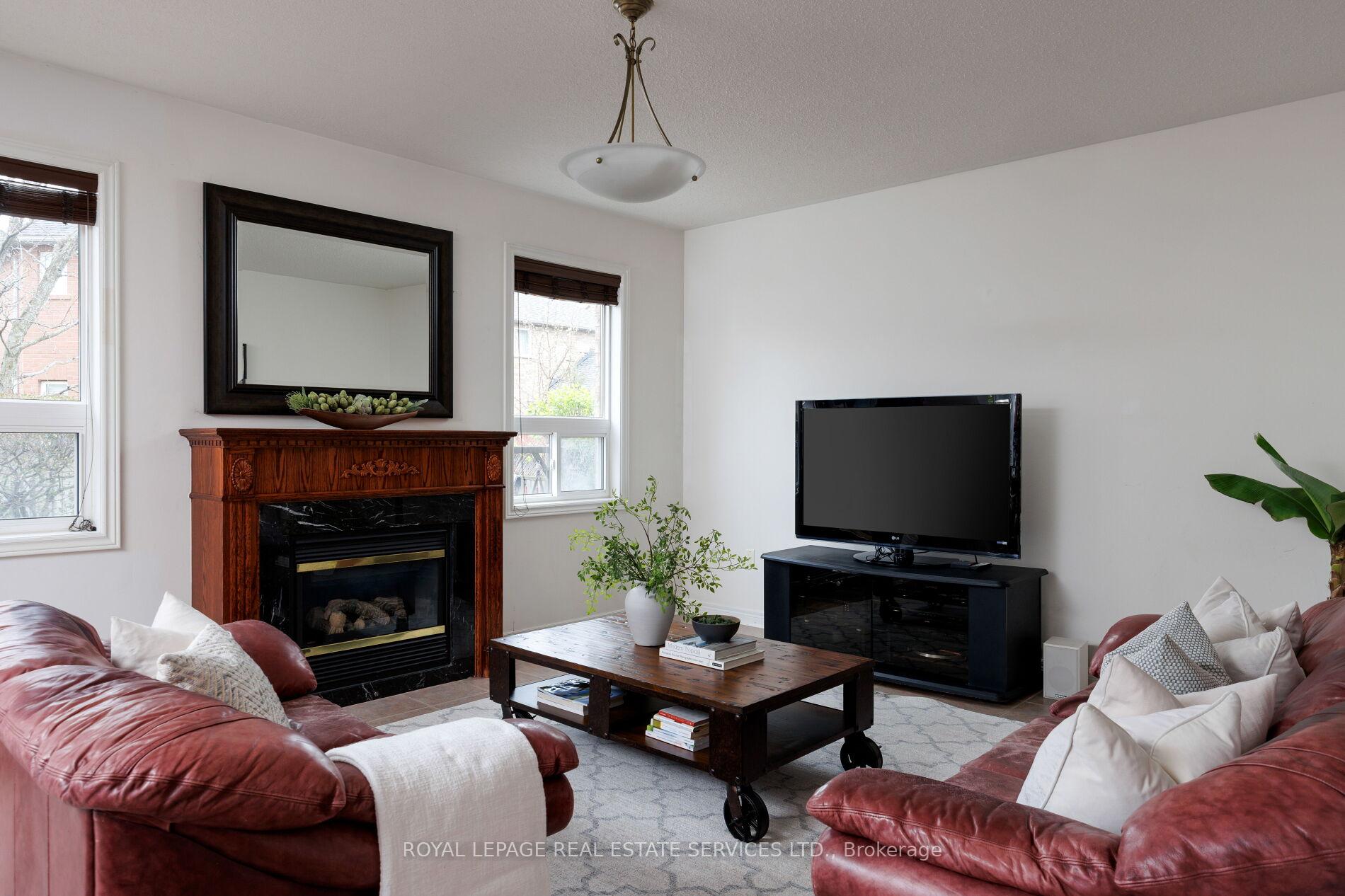 Photo 11 of 2252 Foxfield Road, Oakville, Westmount — HOMEH