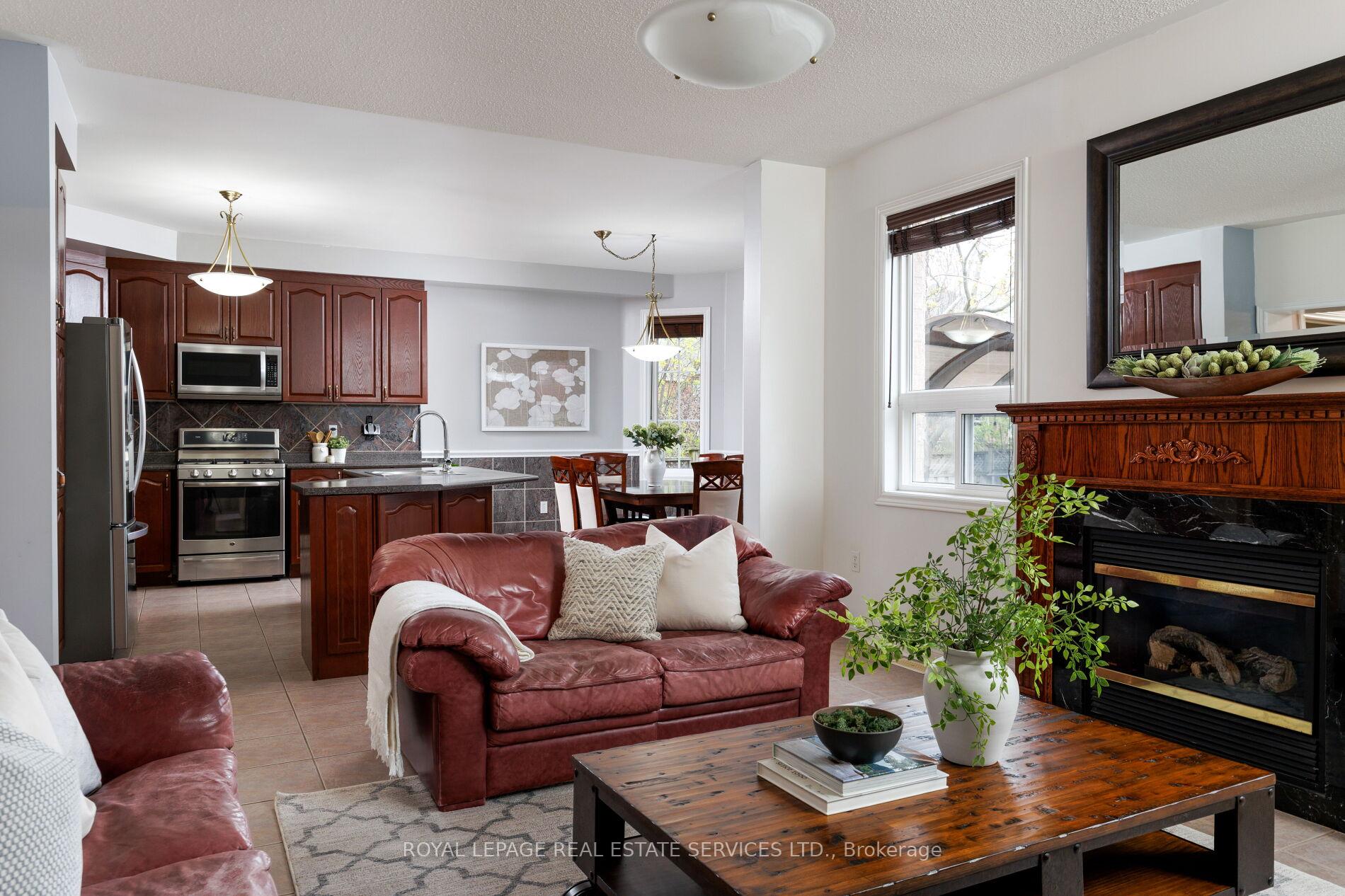 Photo 12 of 2252 Foxfield Road, Oakville, Westmount — HOMEH