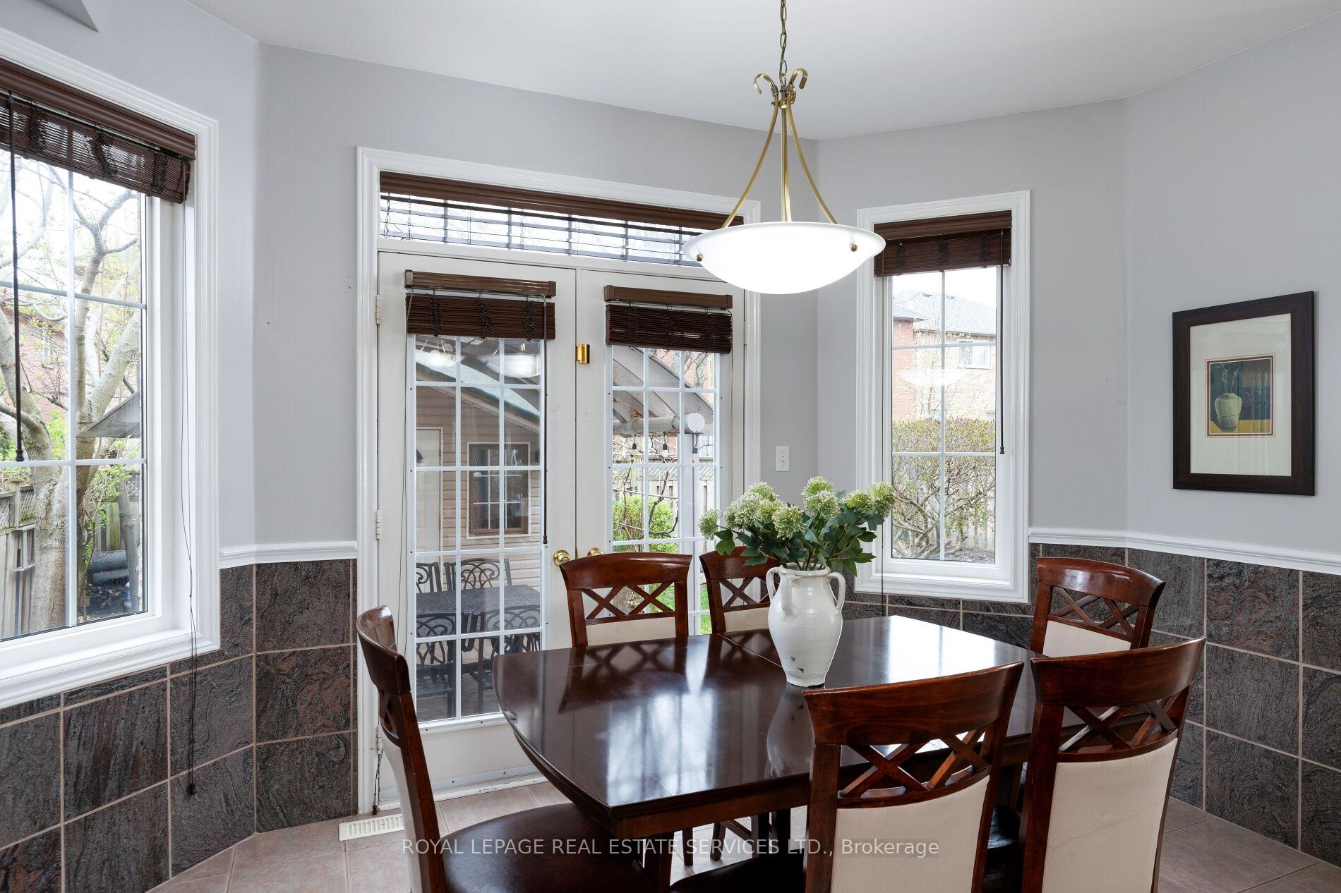 Photo 16 of 2252 Foxfield Road, Oakville, Westmount — HOMEH