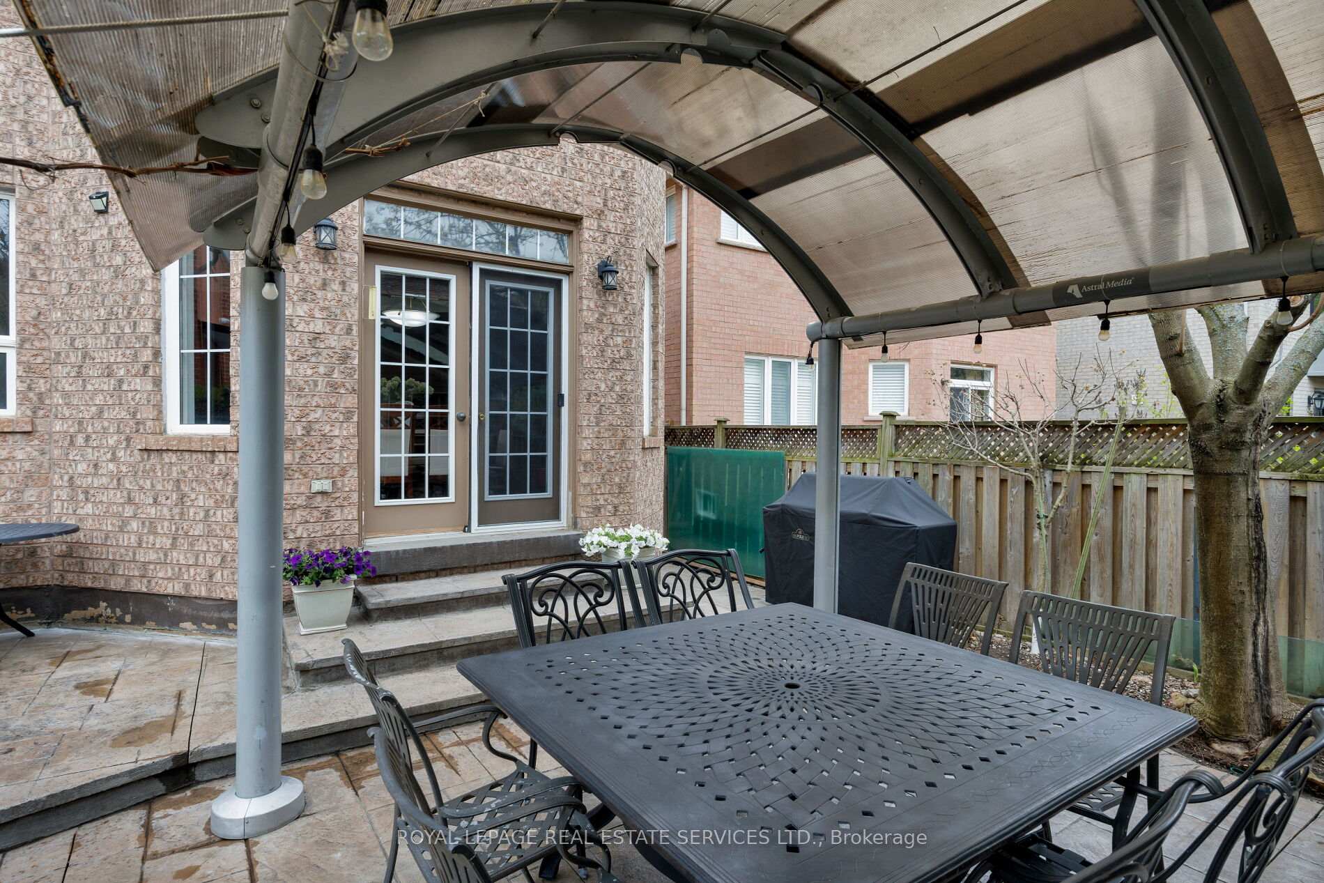 Photo 34 of 2252 Foxfield Road, Oakville, Westmount — HOMEH