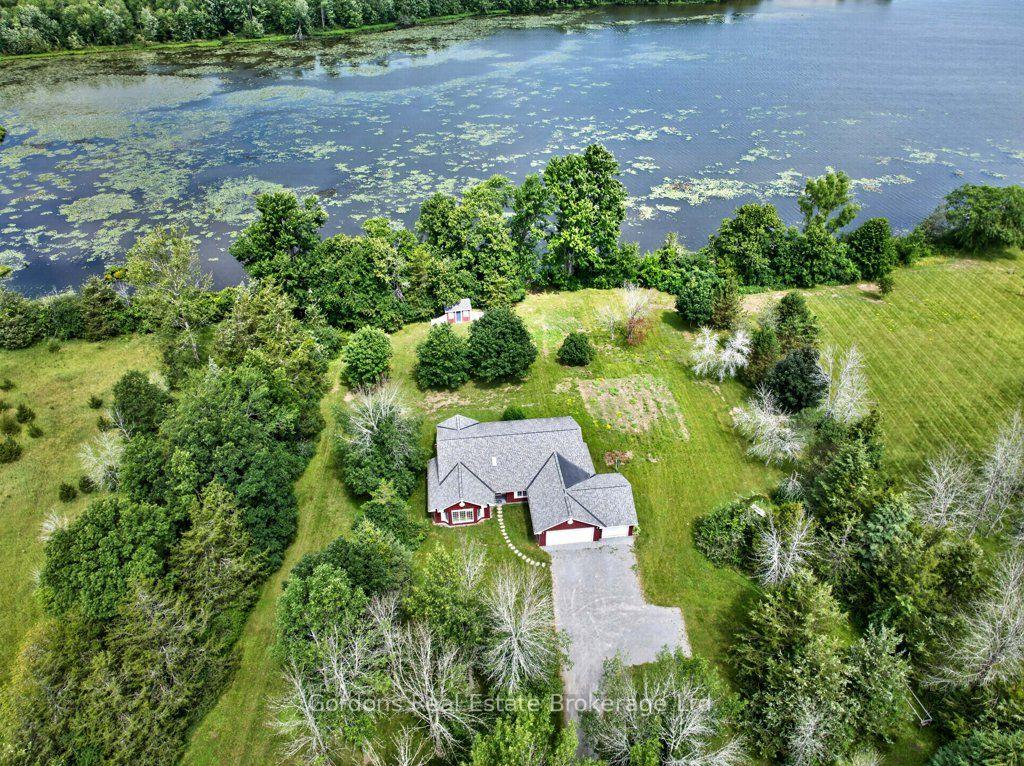 Photo 3 of 225 Fish Lake Road, Prince Edward County, Sophiasburg Ward — HOMEH